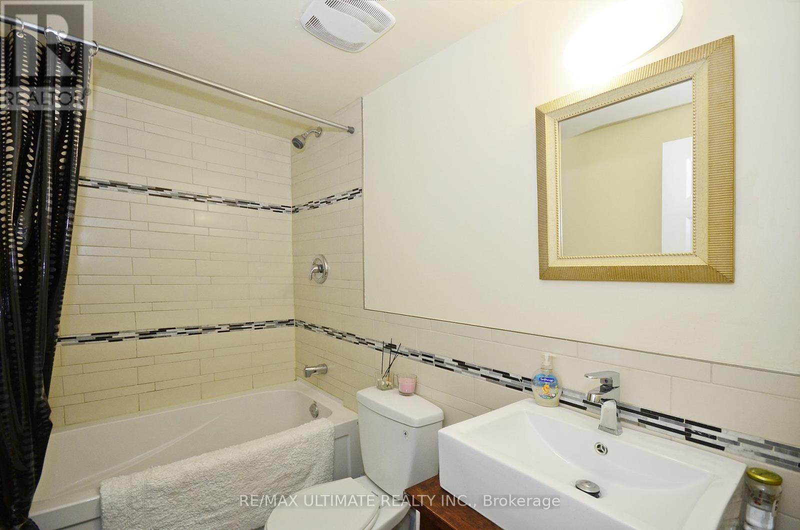 13 Gore Street, Toronto, Ontario  M6J 2C5 - Photo 6 - C12449801
