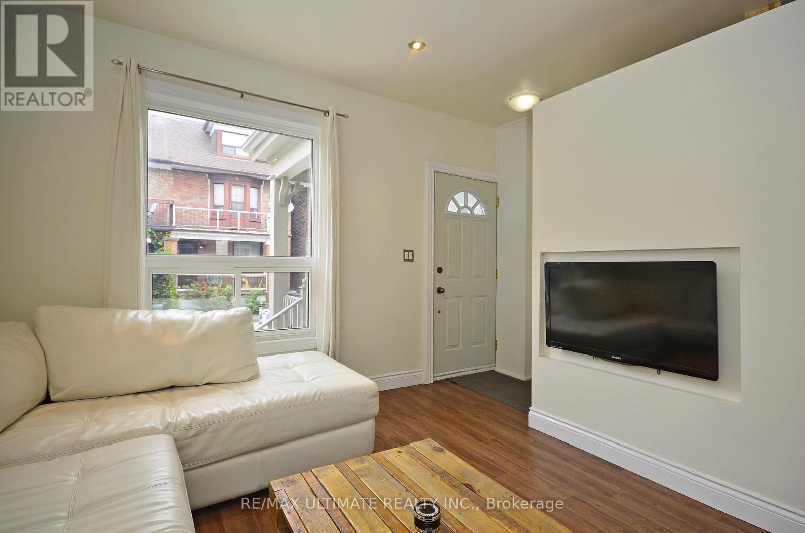 13 Gore Street, Toronto, Ontario  M6J 2C5 - Photo 7 - C12449801