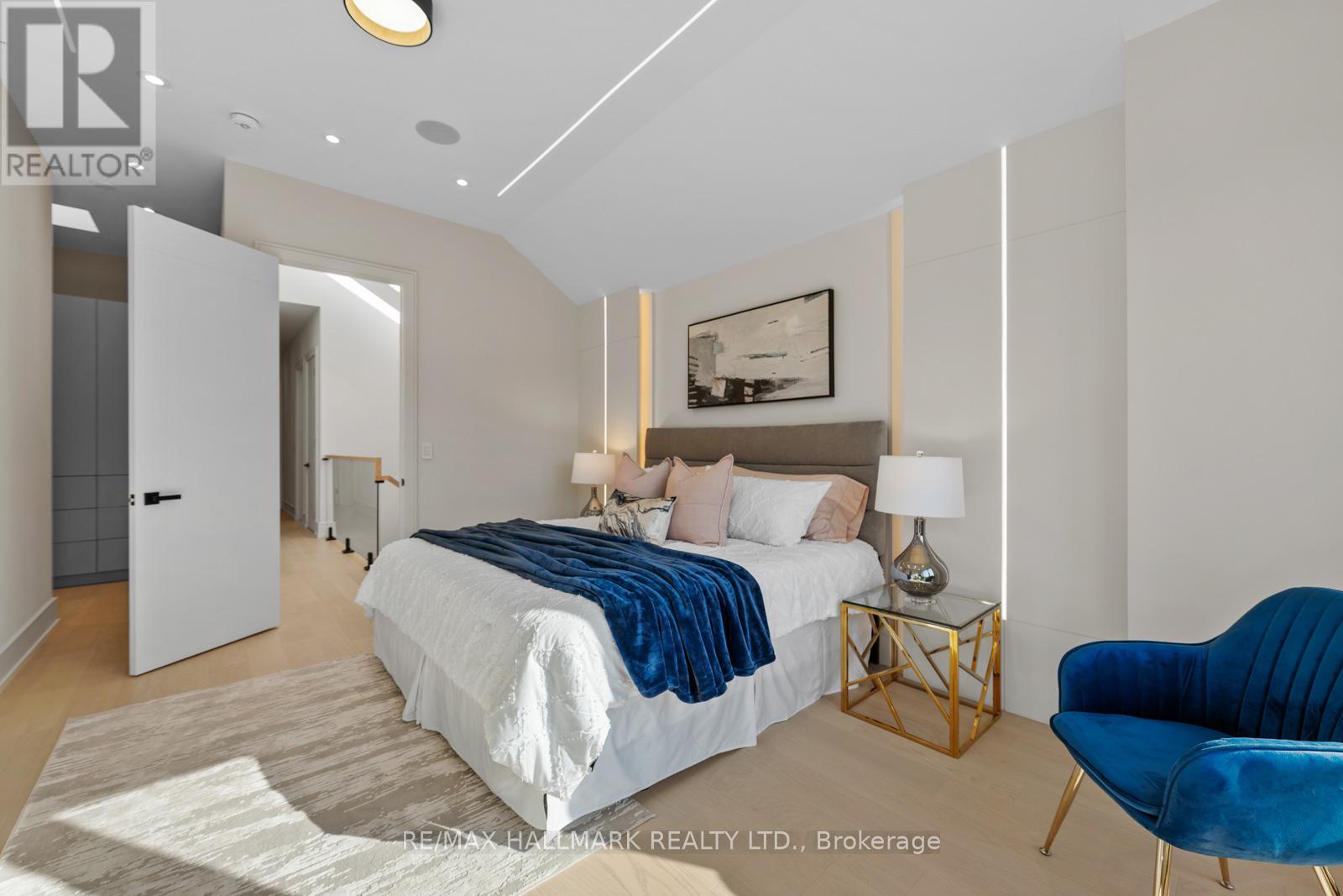 359 Cranbrooke Avenue, Toronto, Ontario  M5M 1N2 - Photo 23 - C12449819