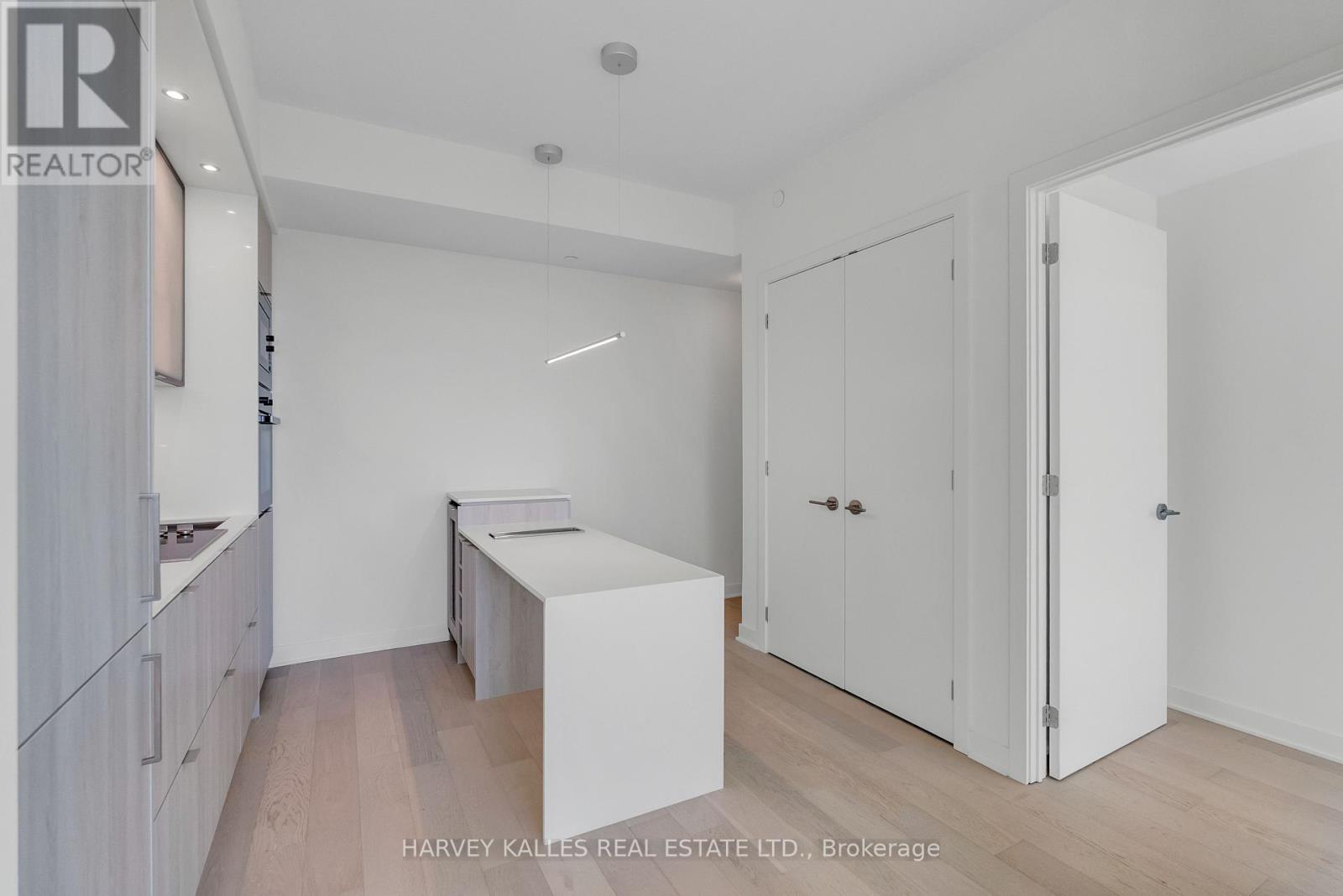 4110 - 11 Yorkville Avenue, Toronto, Ontario  M4W 0B7 - Photo 34 - C12449823