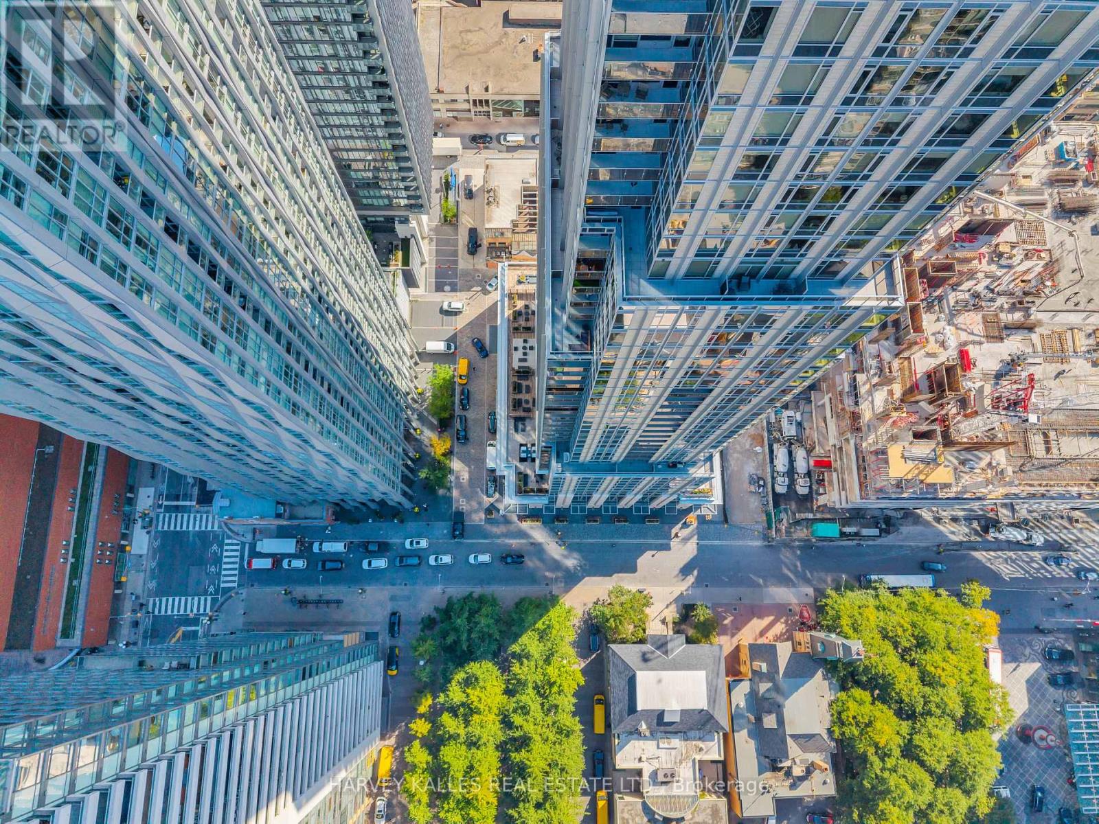 4110 - 11 Yorkville Avenue, Toronto, Ontario  M4W 0B7 - Photo 6 - C12449823