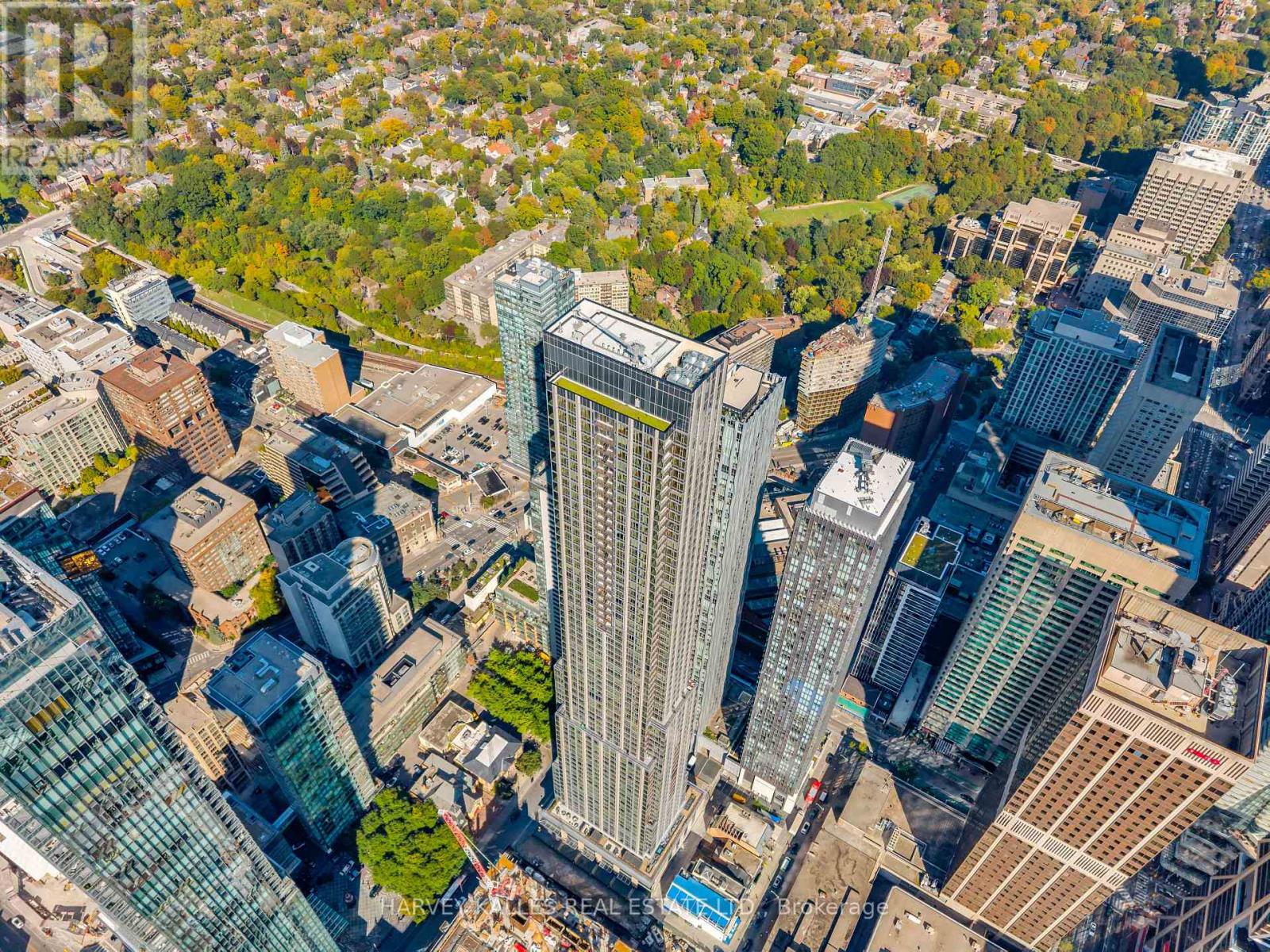 4110 - 11 Yorkville Avenue, Toronto, Ontario  M4W 0B7 - Photo 7 - C12449823