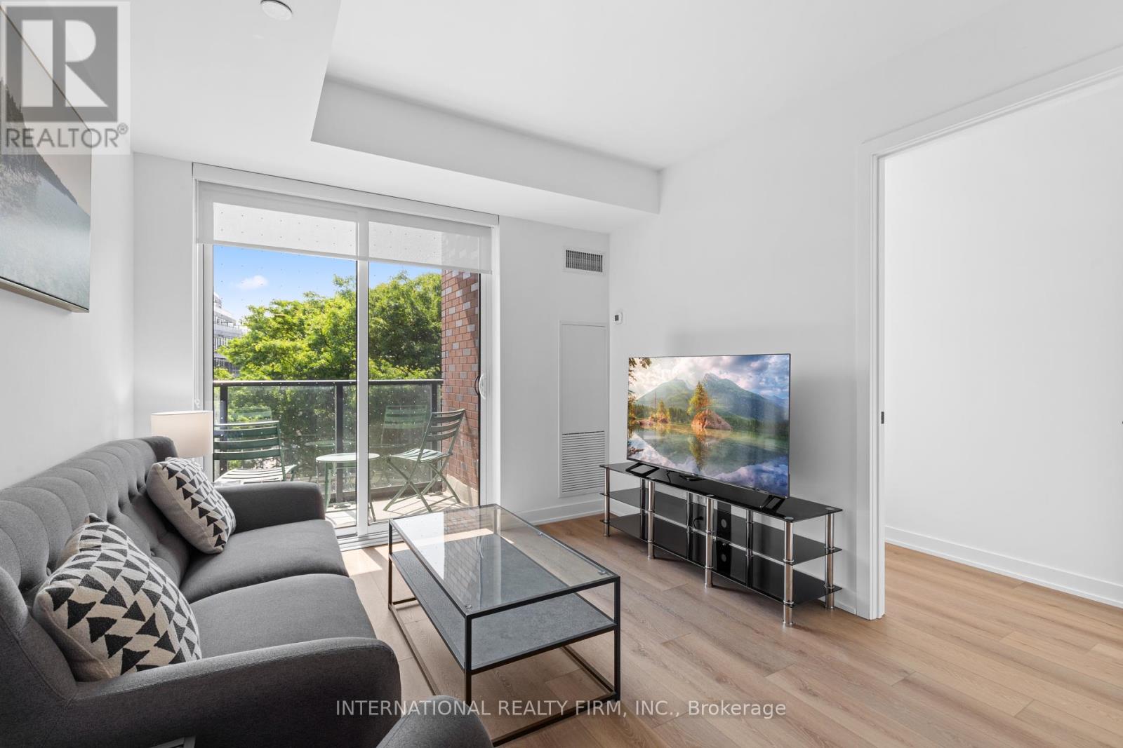 409 - 5 Lakeview Avenue, Toronto, Ontario  M6H 0H3 - Photo 6 - C12449826