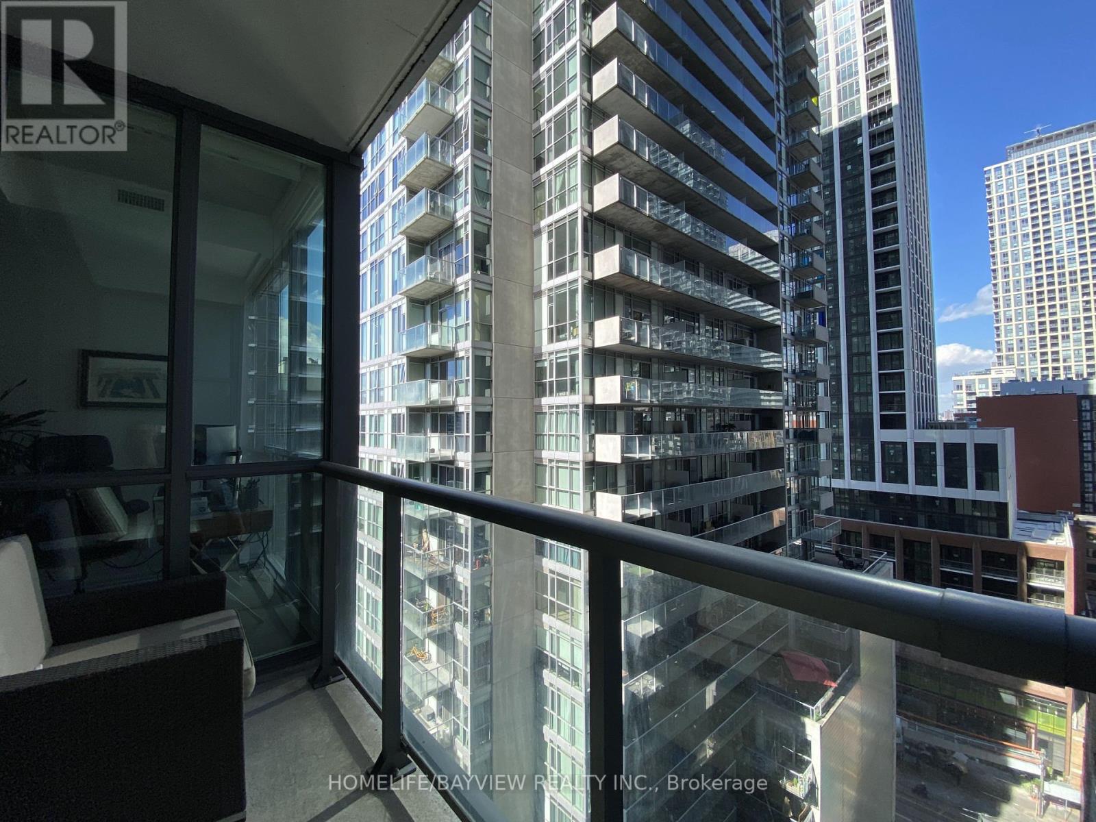 1315 - 88 Blue Jays Way, Toronto, Ontario  M5V 0L7 - Photo 11 - C12449832
