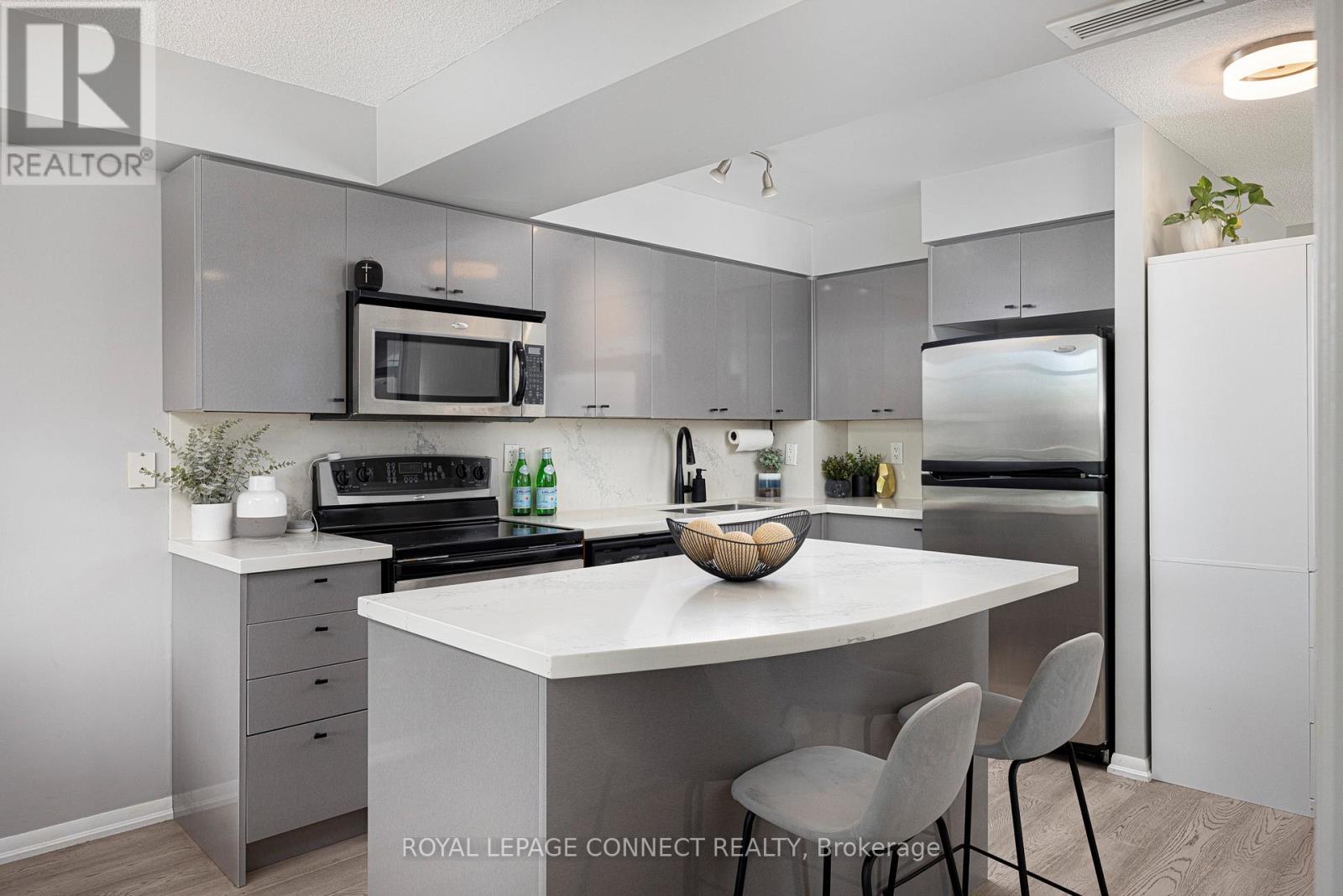 609 - 231 Fort York Boulevard, Toronto, Ontario  M5V 1B2 - Photo 12 - C12449840