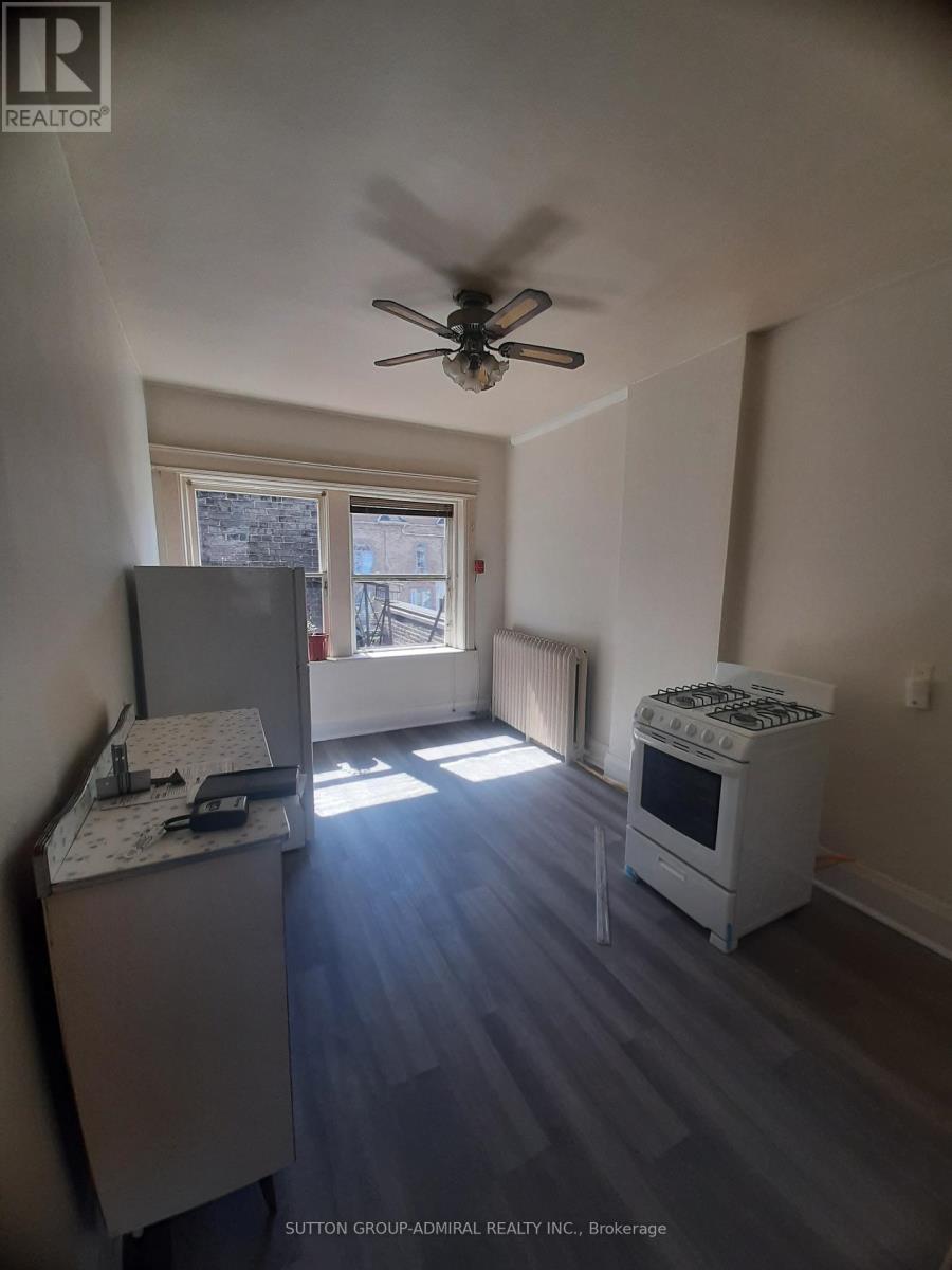 3 - 1266 Yonge Street, Toronto, Ontario  M4T 1W5 - Photo 15 - C12449842