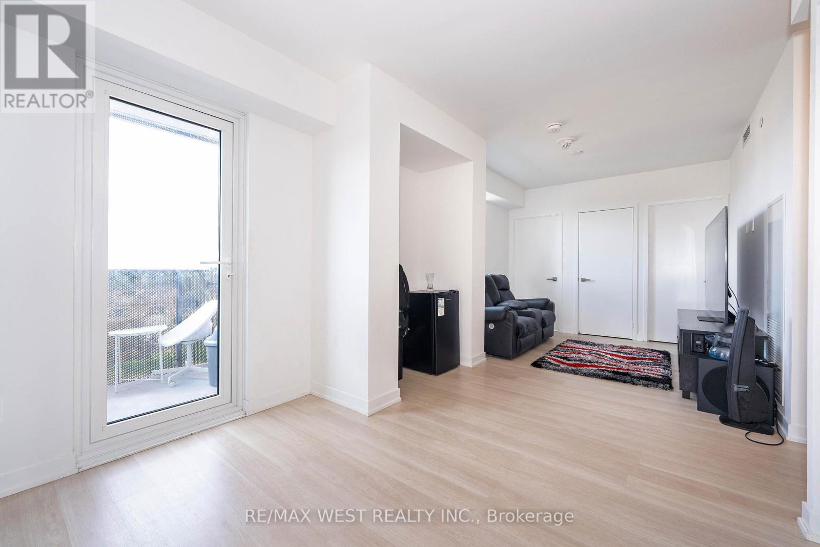 721 - 500 Wilson Avenue, Toronto, Ontario  M3H 5Y9 - Photo 10 - C12449855