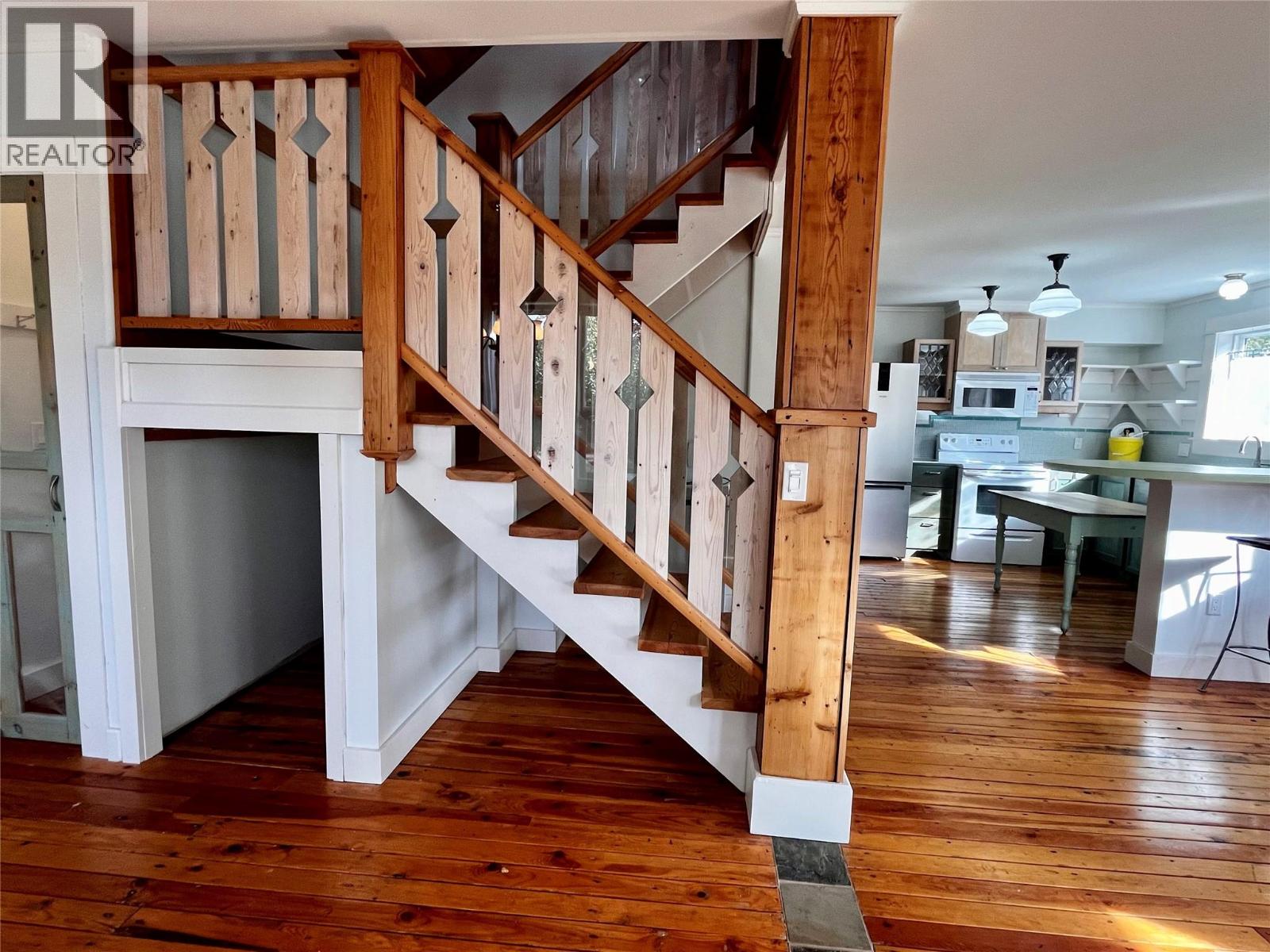305 1st  Nw Avenue, Nakusp, British Columbia  V0G 1R0 - Photo 26 - 10365165