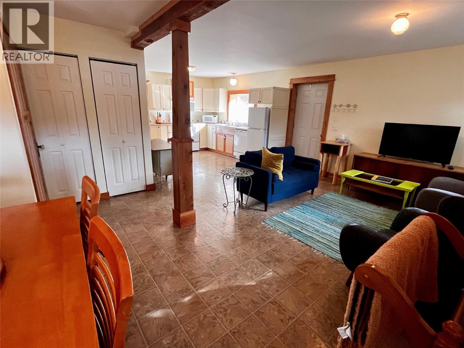 305 1st  Nw Avenue, Nakusp, British Columbia  V0G 1R0 - Photo 63 - 10365165