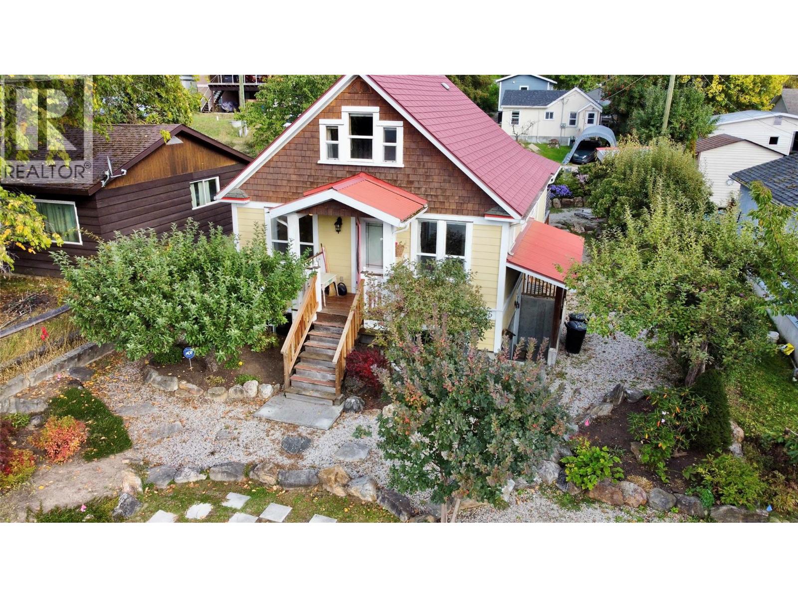 305 1st  Nw Avenue, Nakusp, British Columbia  V0G 1R0 - Photo 77 - 10365165