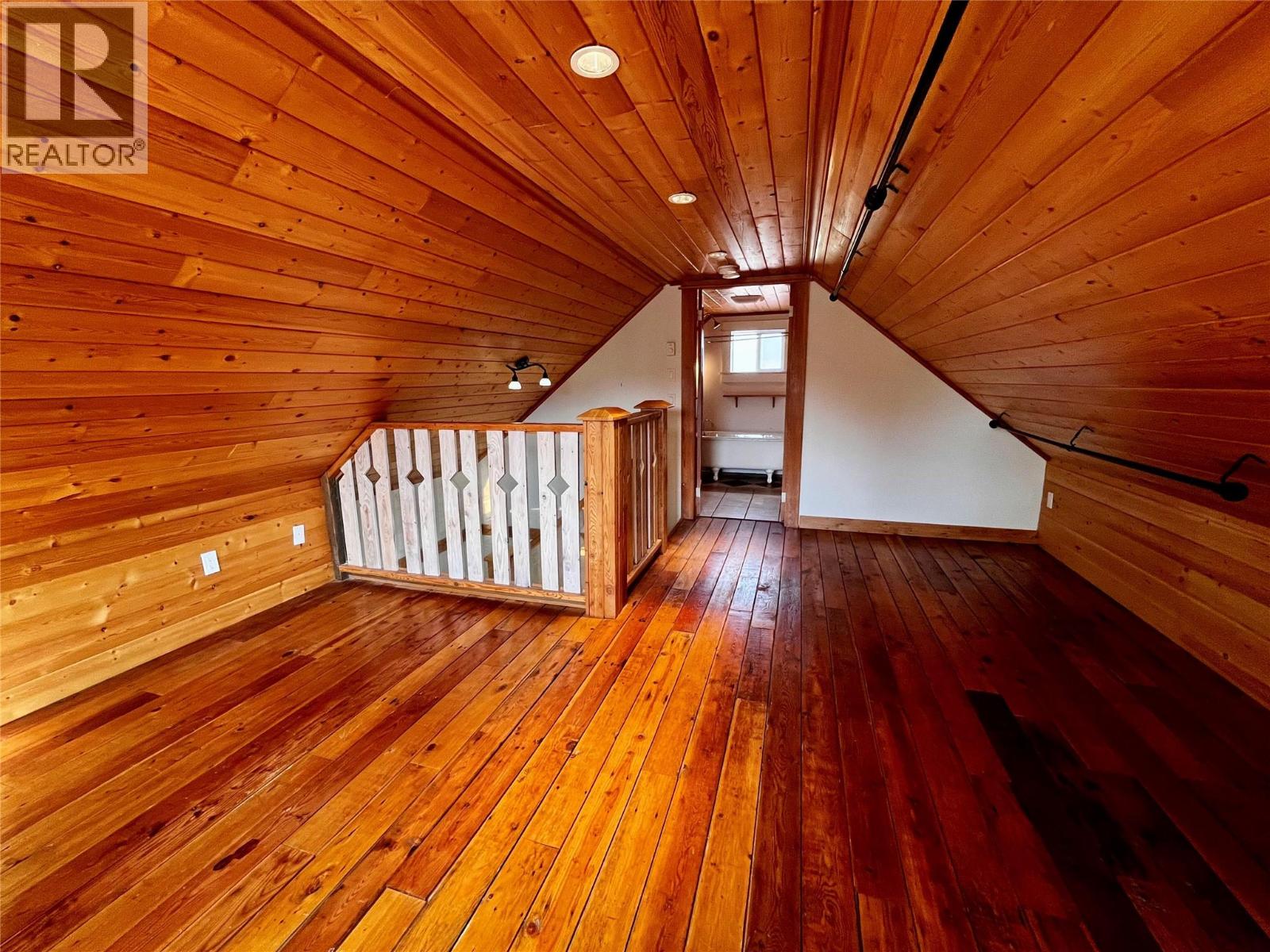 305 1st  Nw Avenue, Nakusp, British Columbia  V0G 1R0 - Photo 48 - 10365165