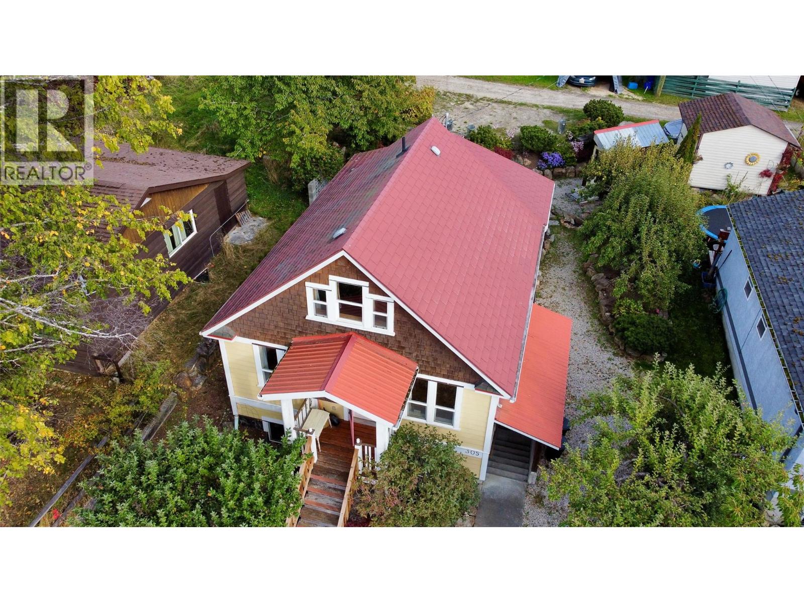 305 1st  Nw Avenue, Nakusp, British Columbia  V0G 1R0 - Photo 78 - 10365165