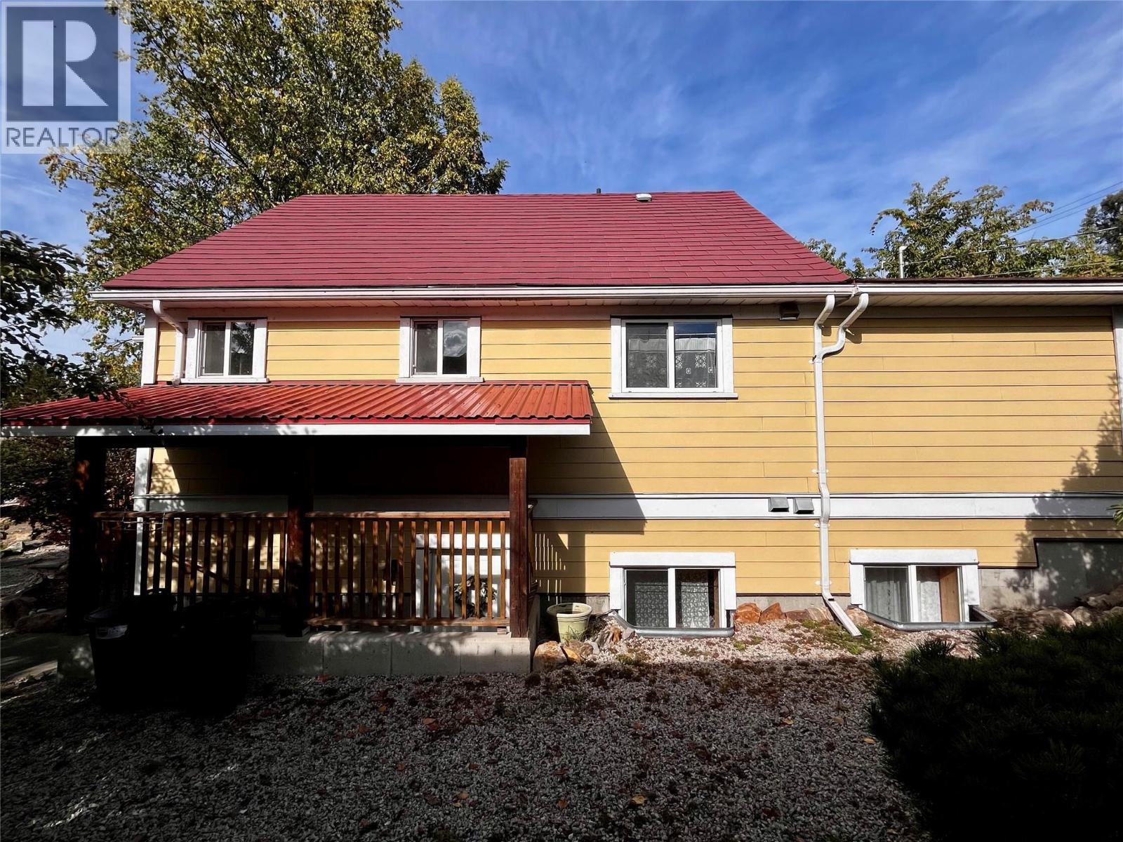 305 1st  Nw Avenue, Nakusp, British Columbia  V0G 1R0 - Photo 6 - 10365165