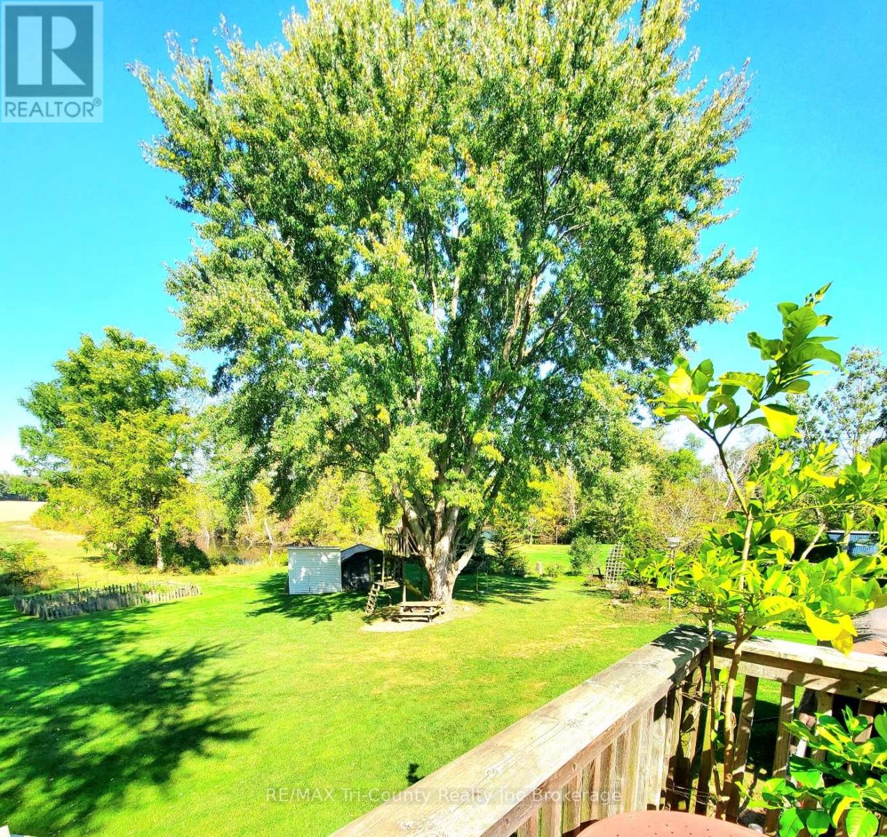 5 Rosemarie Boulevard, Norfolk, Ontario  N4B 2W4 - Photo 37 - X12449979