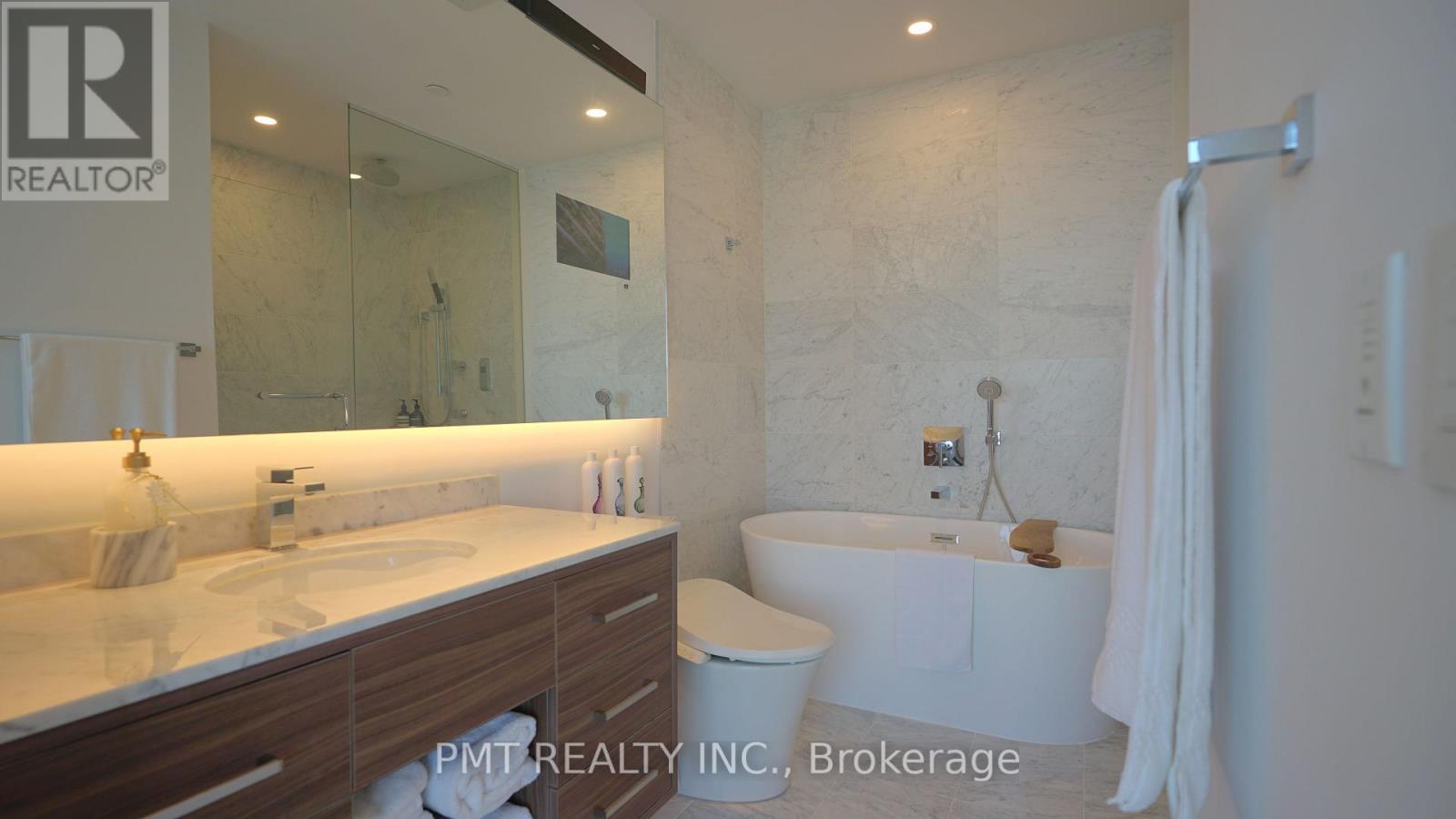 5102 - 488 University Avenue, Toronto, Ontario  M5G 0C1 - Photo 18 - C12449547