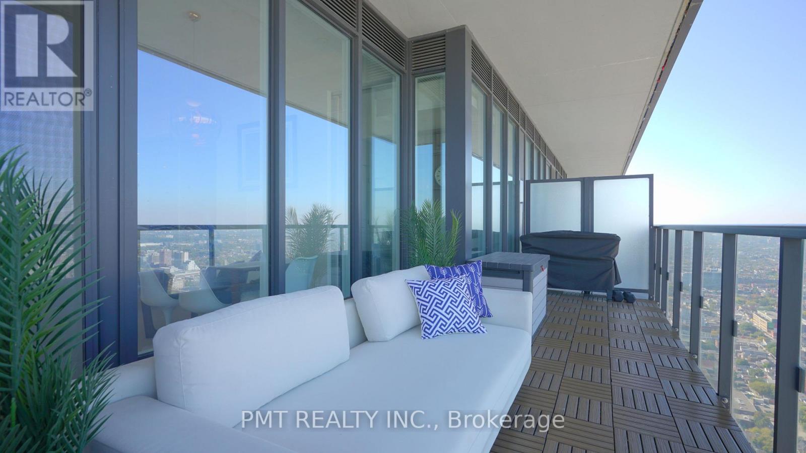 5102 - 488 University Avenue, Toronto, Ontario  M5G 0C1 - Photo 32 - C12449547