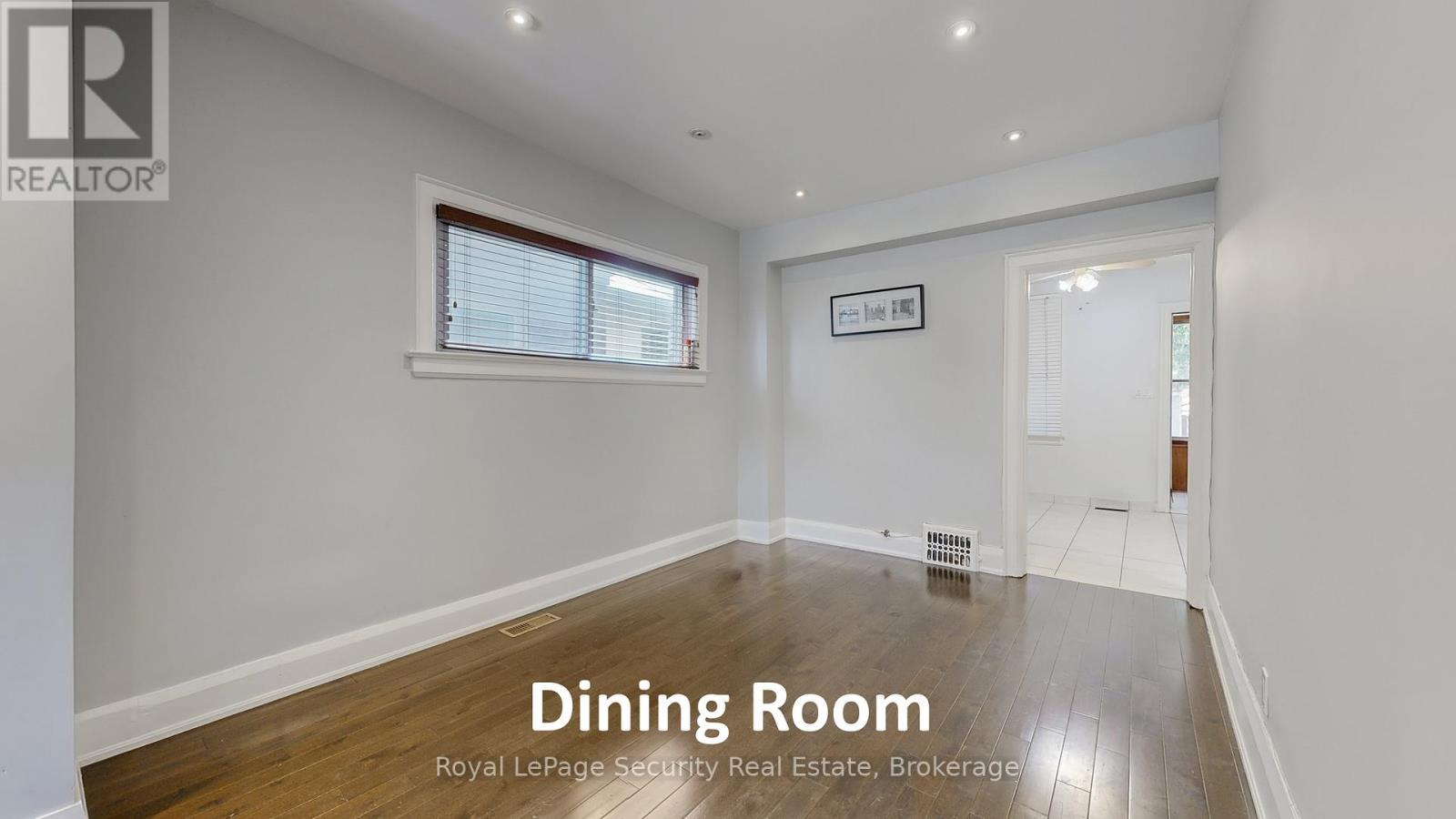 331 Winona Drive, Toronto, Ontario  M6C 3T2 - Photo 12 - C12449687