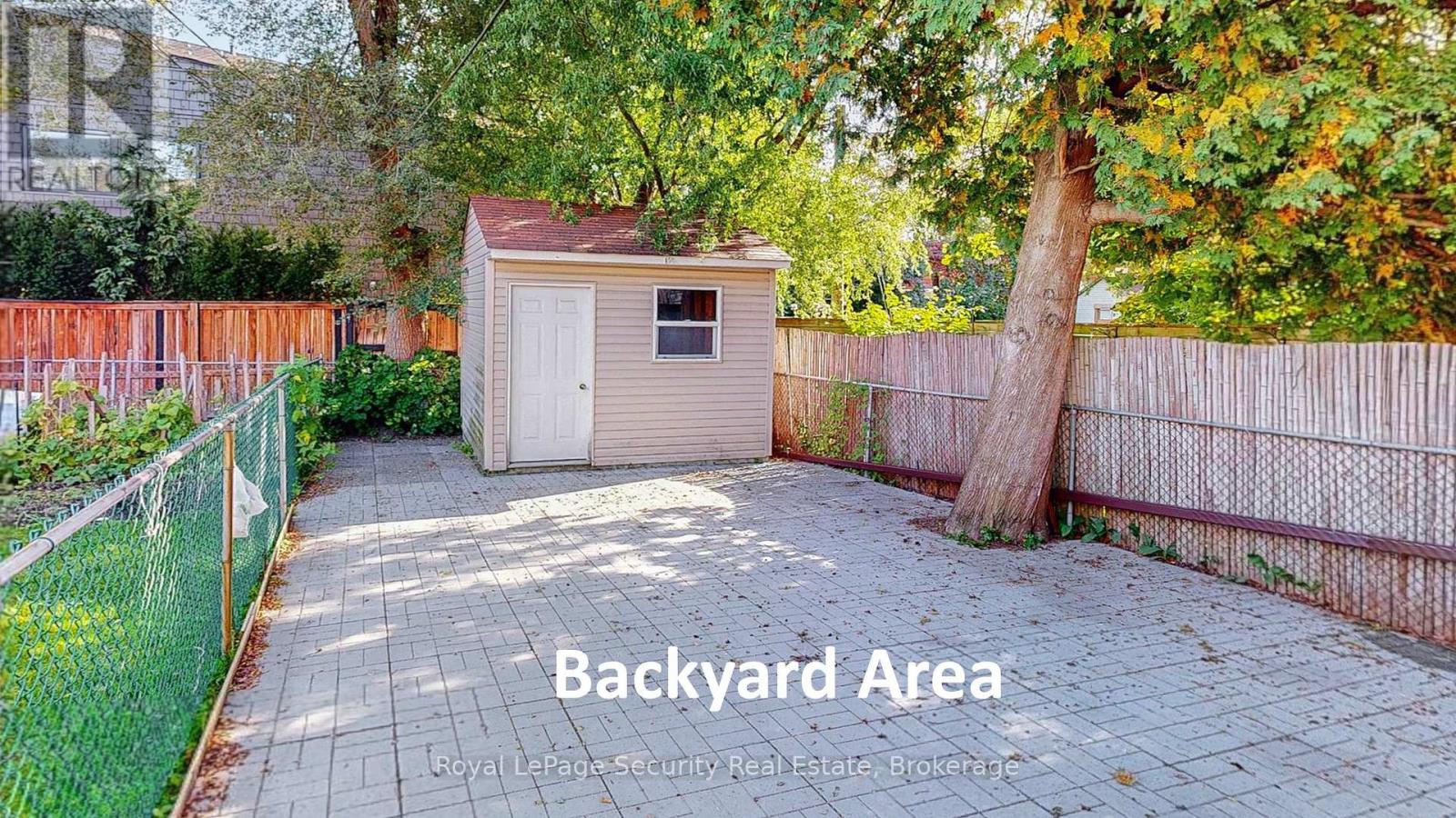 331 Winona Drive, Toronto, Ontario  M6C 3T2 - Photo 38 - C12449687