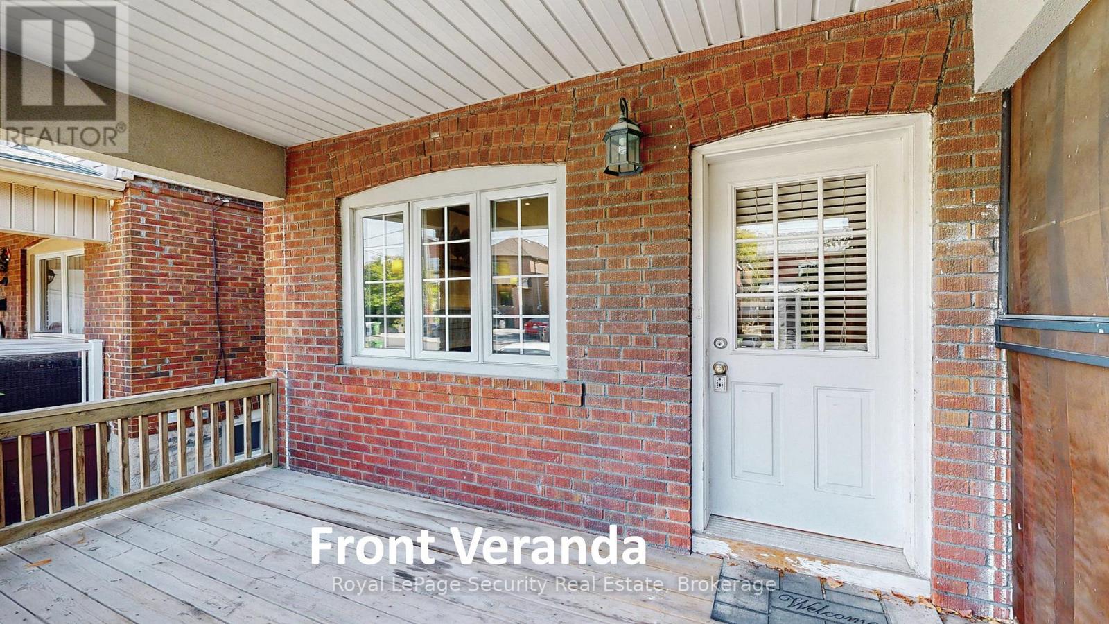331 Winona Drive, Toronto, Ontario  M6C 3T2 - Photo 5 - C12449687