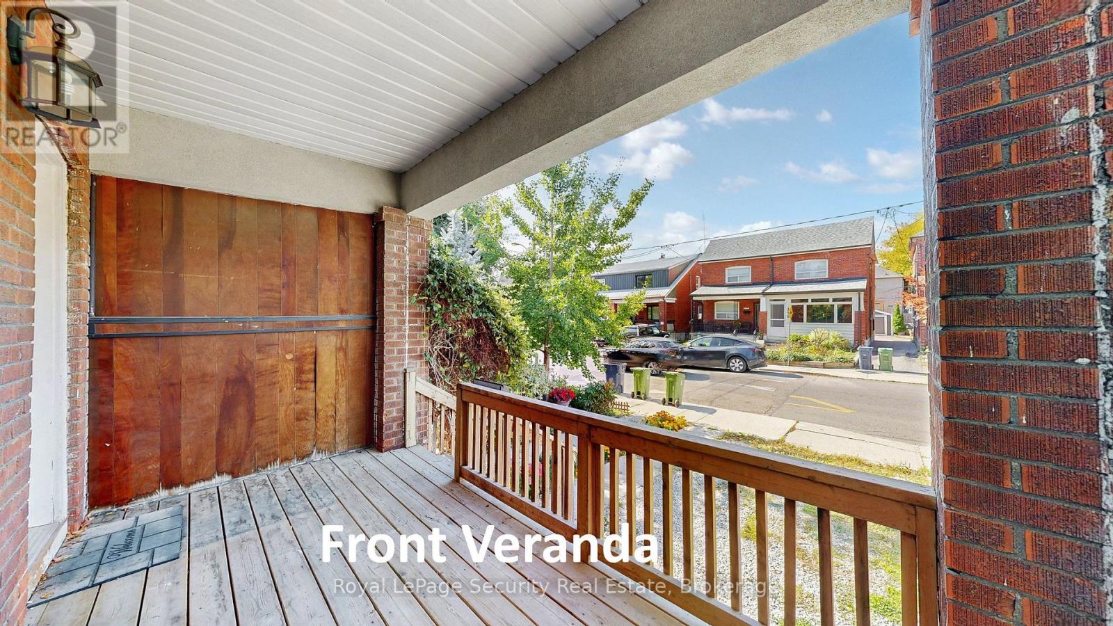 331 Winona Drive, Toronto, Ontario  M6C 3T2 - Photo 7 - C12449687