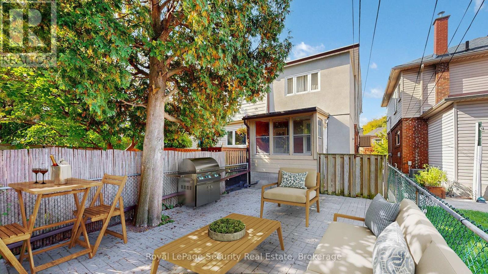 331 Winona Drive, Toronto, Ontario  M6C 3T2 - Photo 37 - C12449687