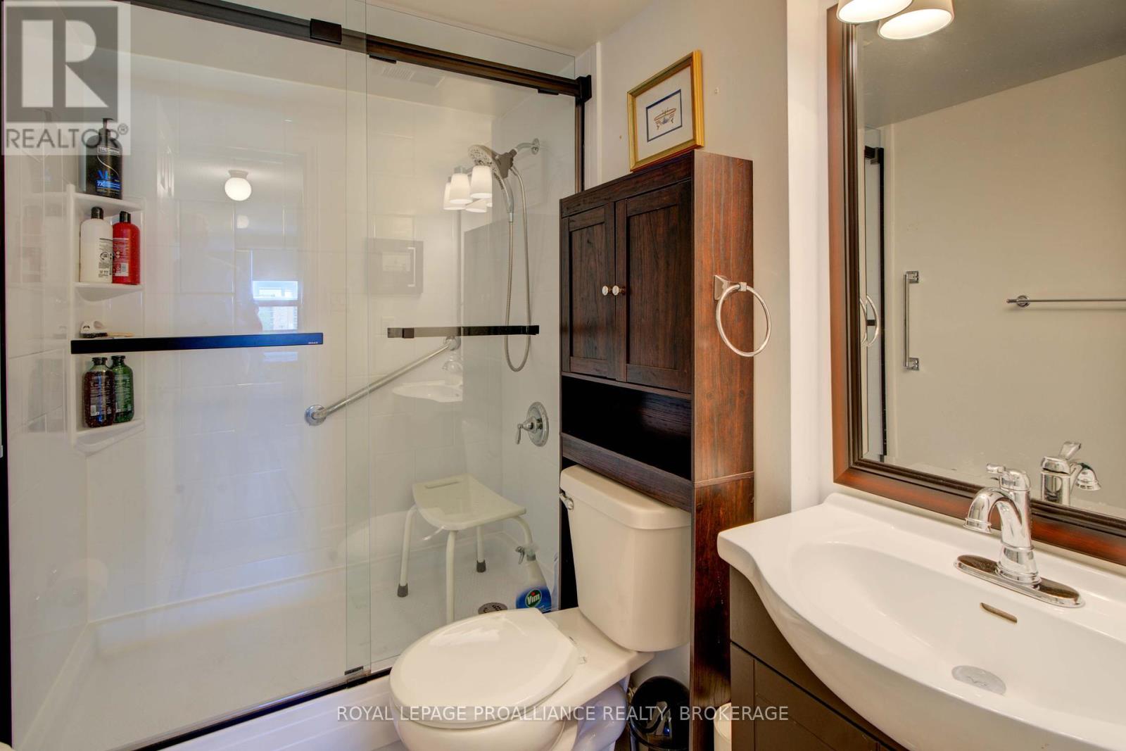 609 - 675 Davis Drive, Kingston, Ontario  K7M 8L5 - Photo 31 - X12449399