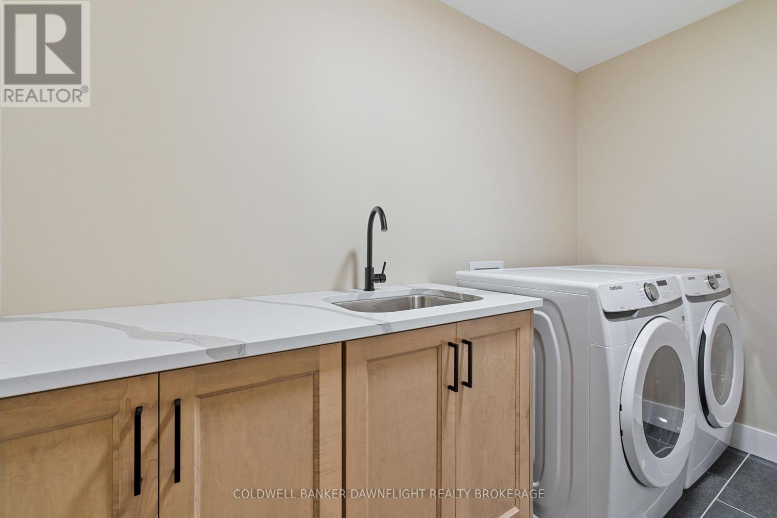 123 Victoria Avenue E, South Huron, Ontario  N0M 1M0 - Photo 16 - X12344560