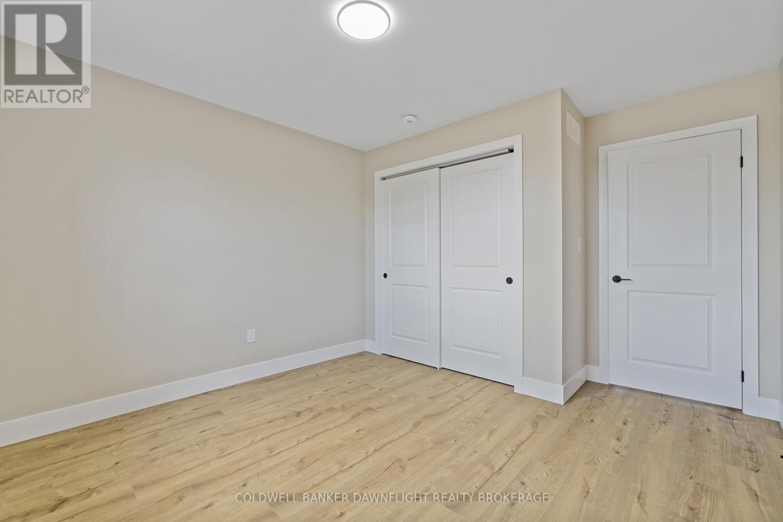 123 Victoria Avenue E, South Huron, Ontario  N0M 1M0 - Photo 21 - X12344560