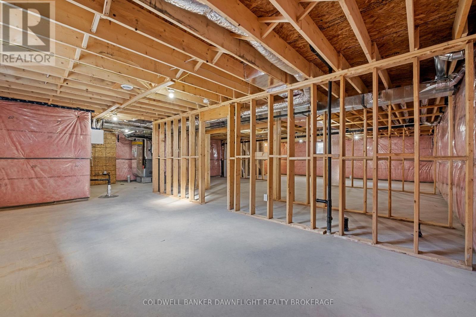 123 Victoria Avenue E, South Huron, Ontario  N0M 1M0 - Photo 24 - X12344560