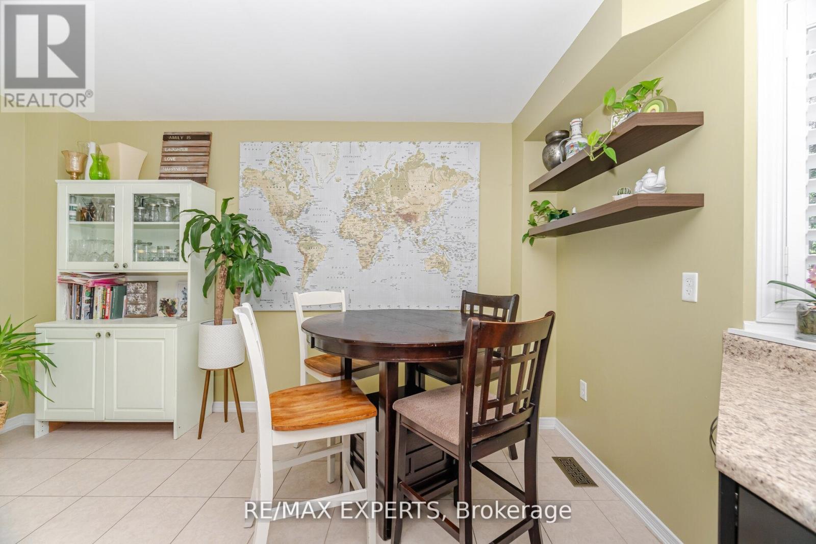 1311 Coleman Crescent, Innisfil, Ontario  L9S 0G5 - Photo 19 - N12449792