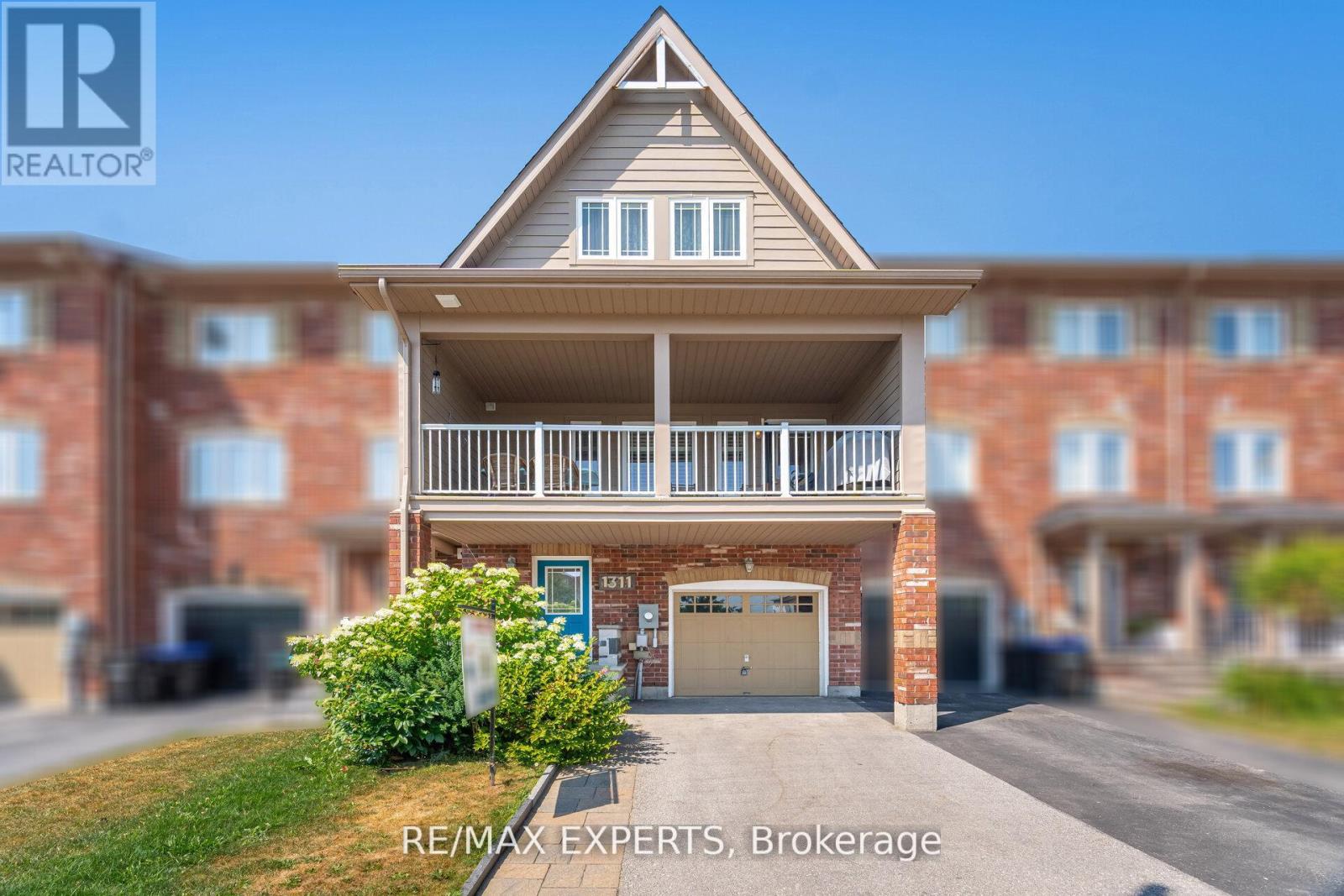 1311 Coleman Crescent, Innisfil, Ontario  L9S 0G5 - Photo 2 - N12449792