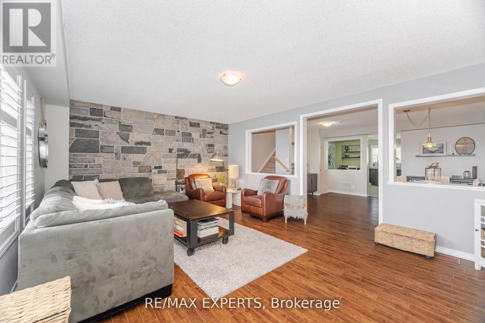 1311 Coleman Crescent, Innisfil, Ontario  L9S 0G5 - Photo 23 - N12449792