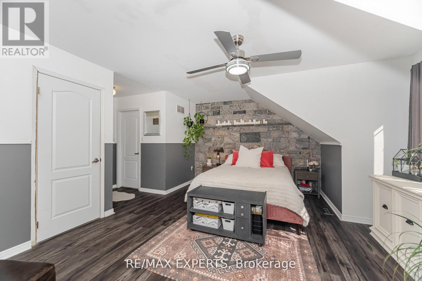 1311 Coleman Crescent, Innisfil, Ontario  L9S 0G5 - Photo 35 - N12449792