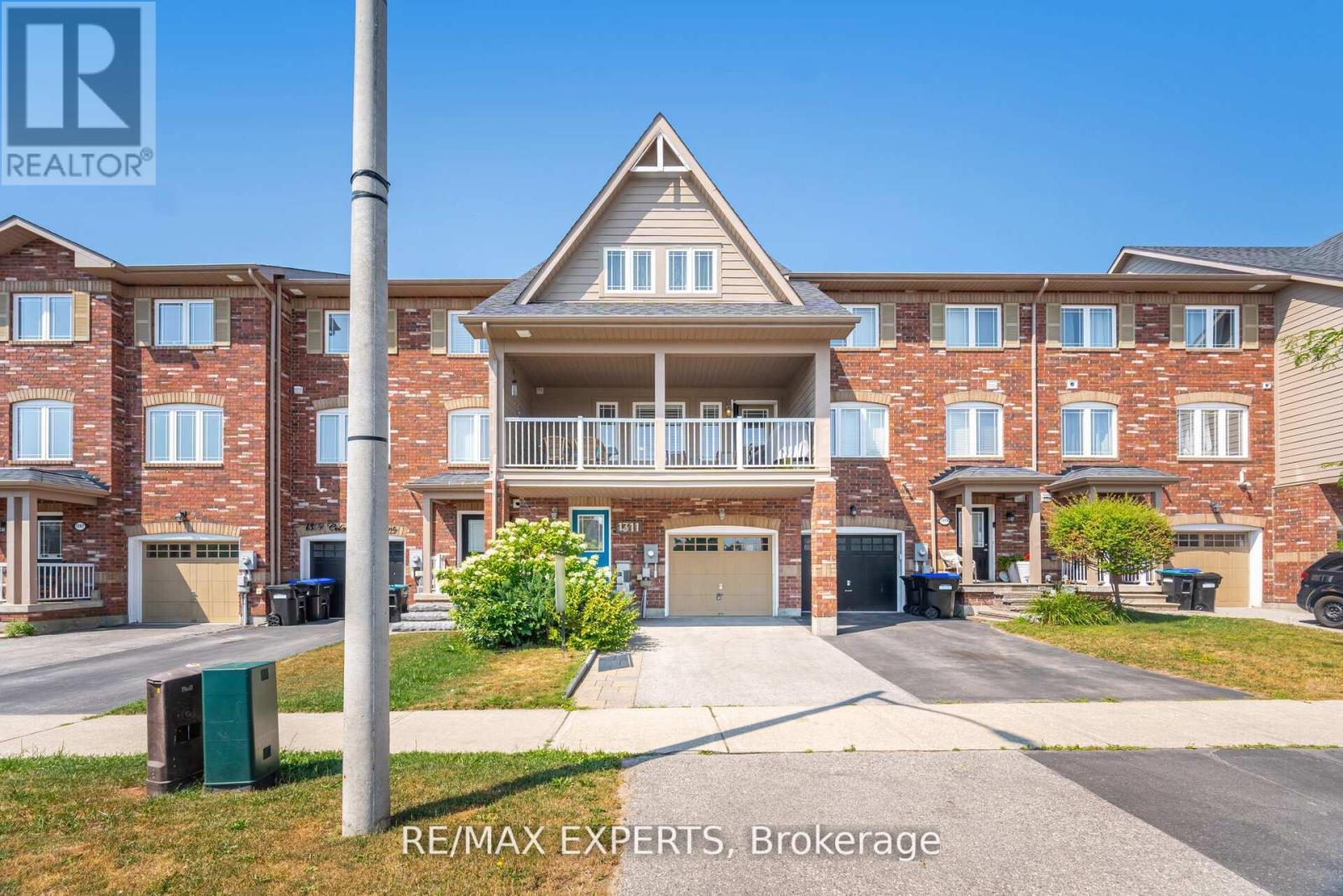 1311 Coleman Crescent, Innisfil, Ontario  L9S 0G5 - Photo 4 - N12449792