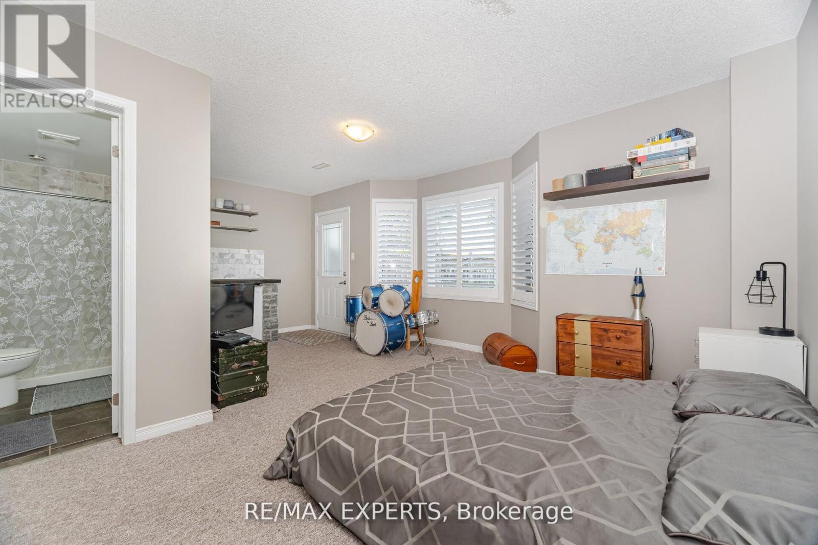 1311 Coleman Crescent, Innisfil, Ontario  L9S 0G5 - Photo 8 - N12449792