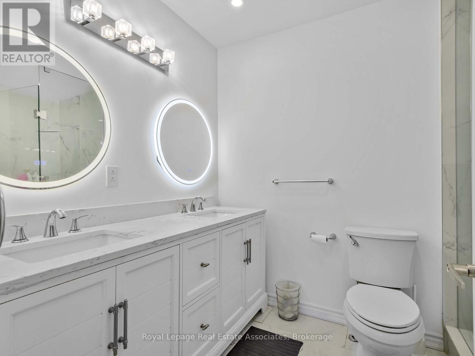 26 Venture Avenue, Richmond Hill, Ontario  L4S 2P2 - Photo 20 - N12449809