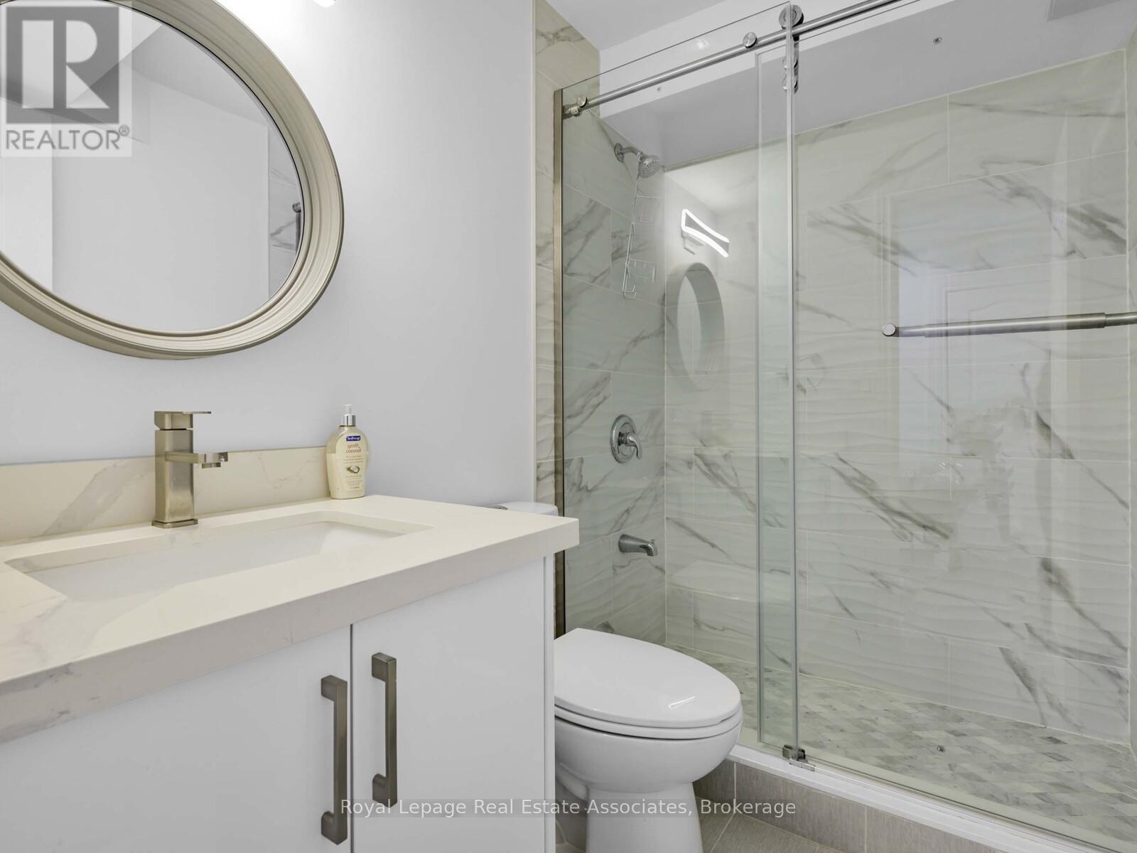 26 Venture Avenue, Richmond Hill, Ontario  L4S 2P2 - Photo 23 - N12449809