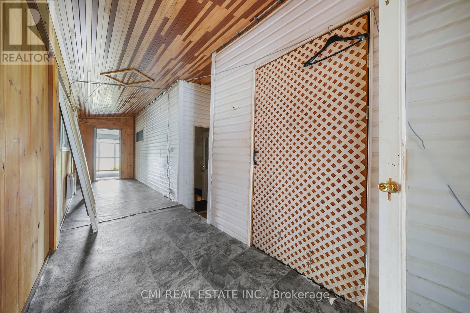 246 Regional 8 Road, Uxbridge, Ontario  L9P 1R1 - Photo 25 - N12449850