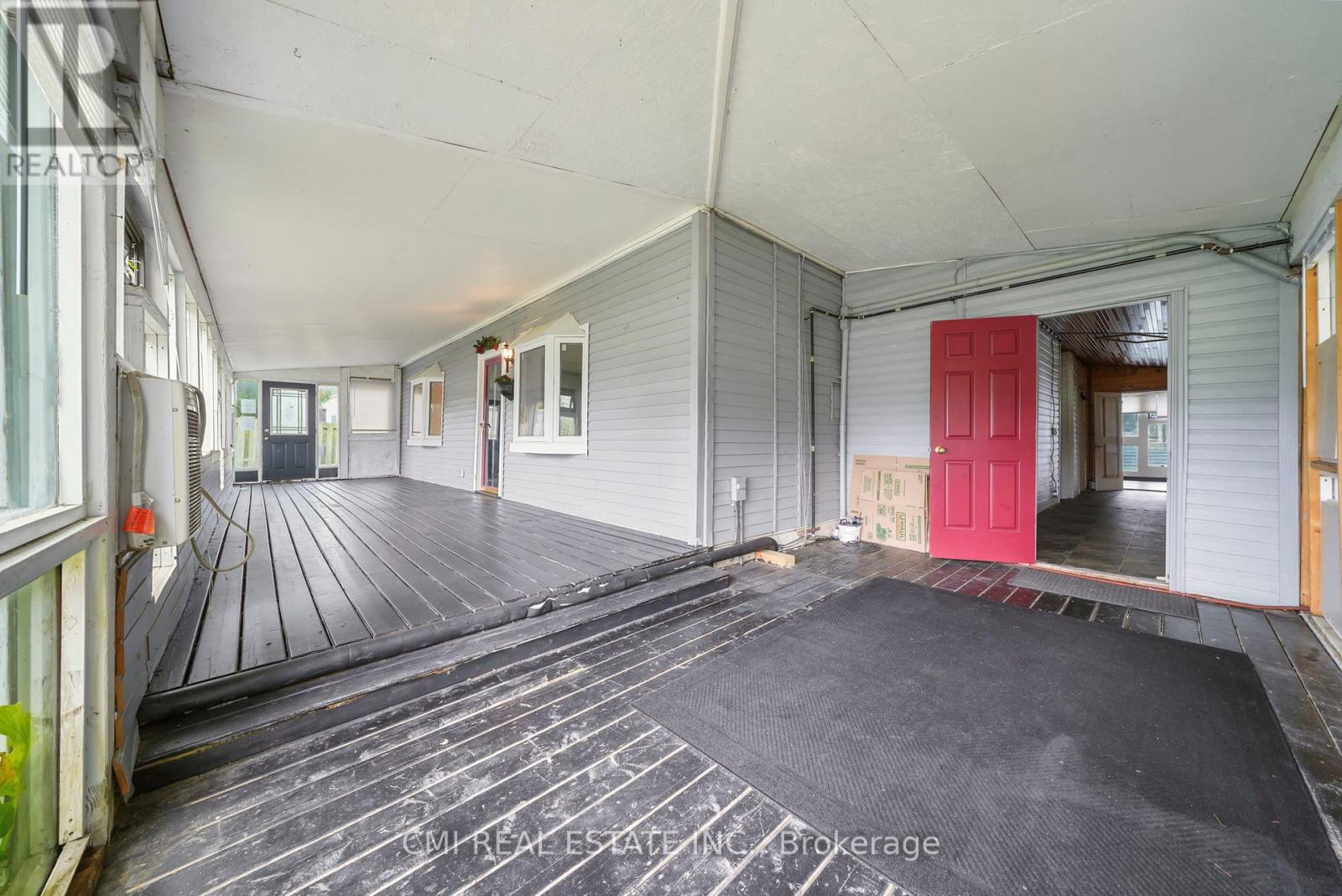 246 Regional 8 Road, Uxbridge, Ontario  L9P 1R1 - Photo 37 - N12449850