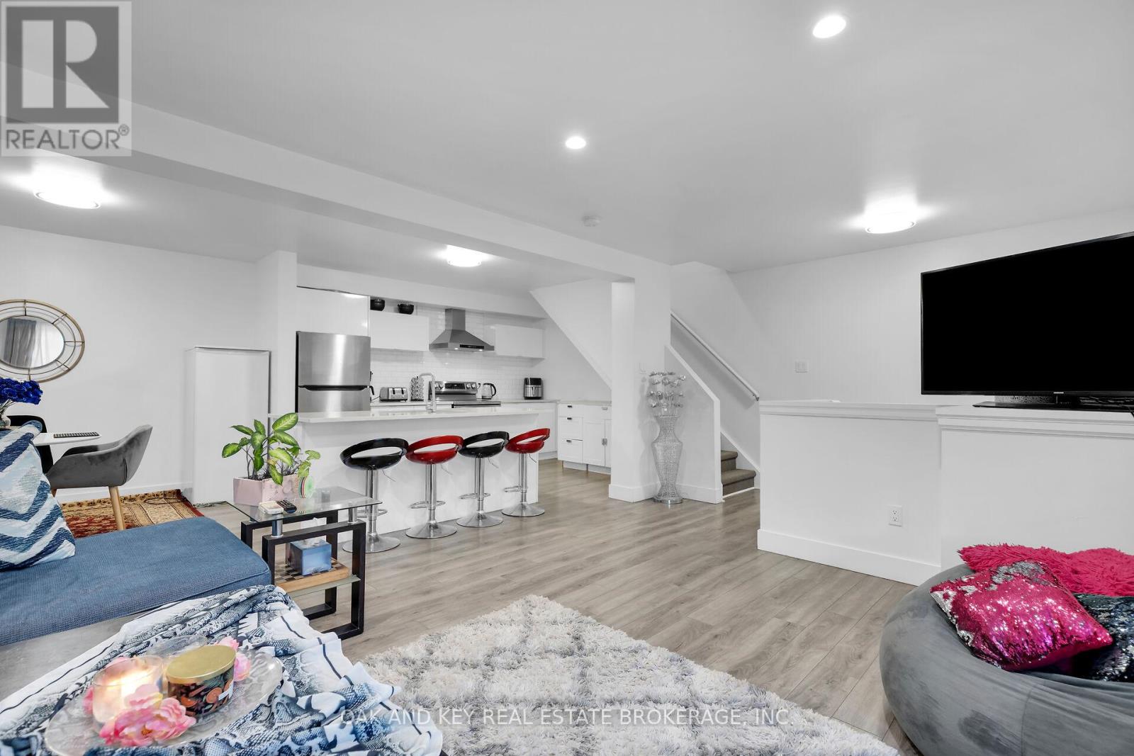10 - 105 Andover Drive, London South, Ontario  N6J 4B1 - Photo 6 - X12446828