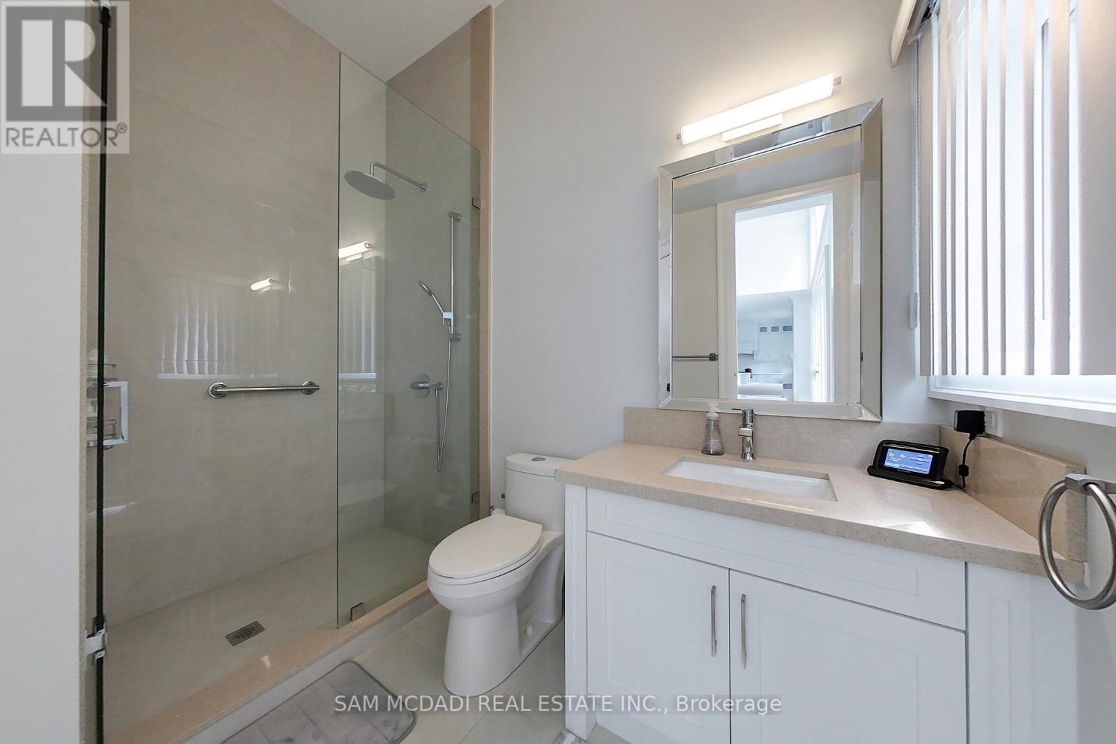 2006 Portway Avenue, Mississauga, Ontario  L5H 3M5 - Photo 27 - W12449728