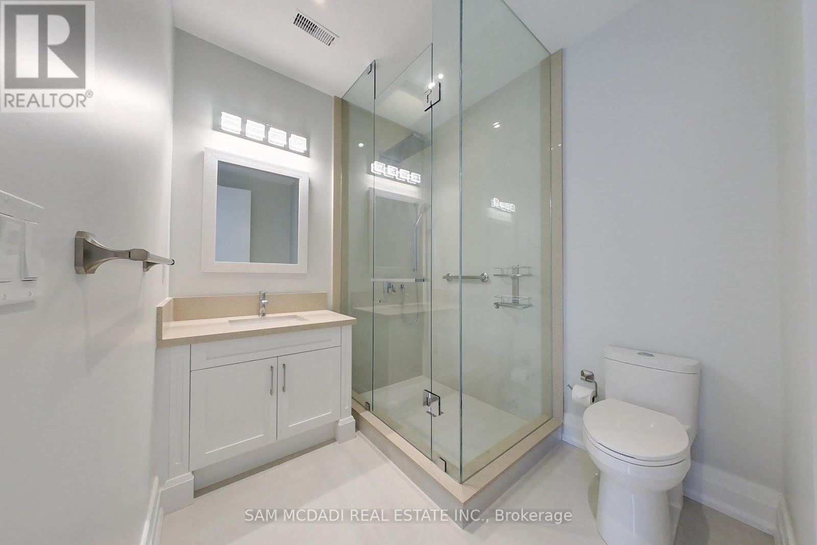 2006 Portway Avenue, Mississauga, Ontario  L5H 3M5 - Photo 23 - W12449728