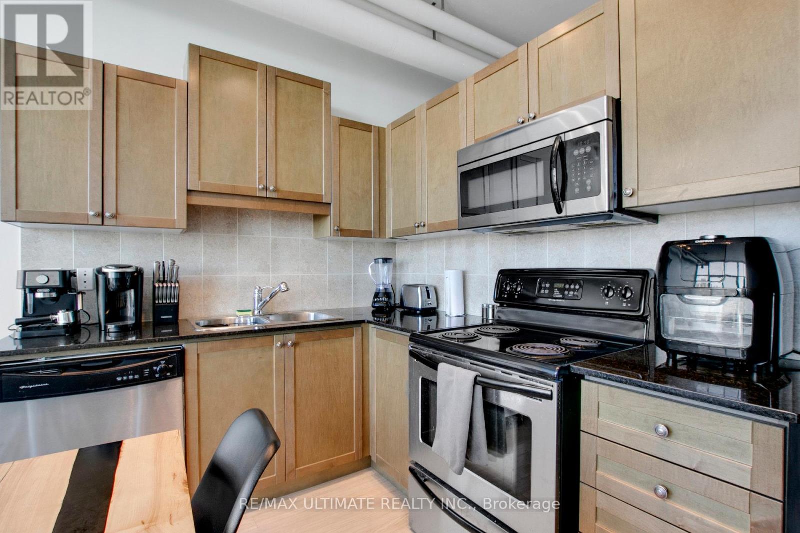 912 - 2 Fieldway Road, Toronto, Ontario  M8Z 0B9 - Photo 27 - W12447896