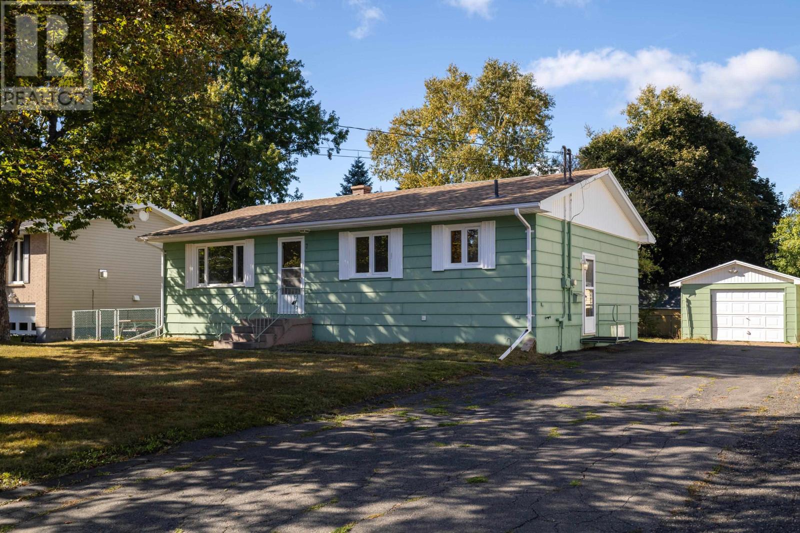 7 Hunt Avenue, Charlottetown, Prince Edward Island  C1A 2Z6 - Photo 1 - 202525342