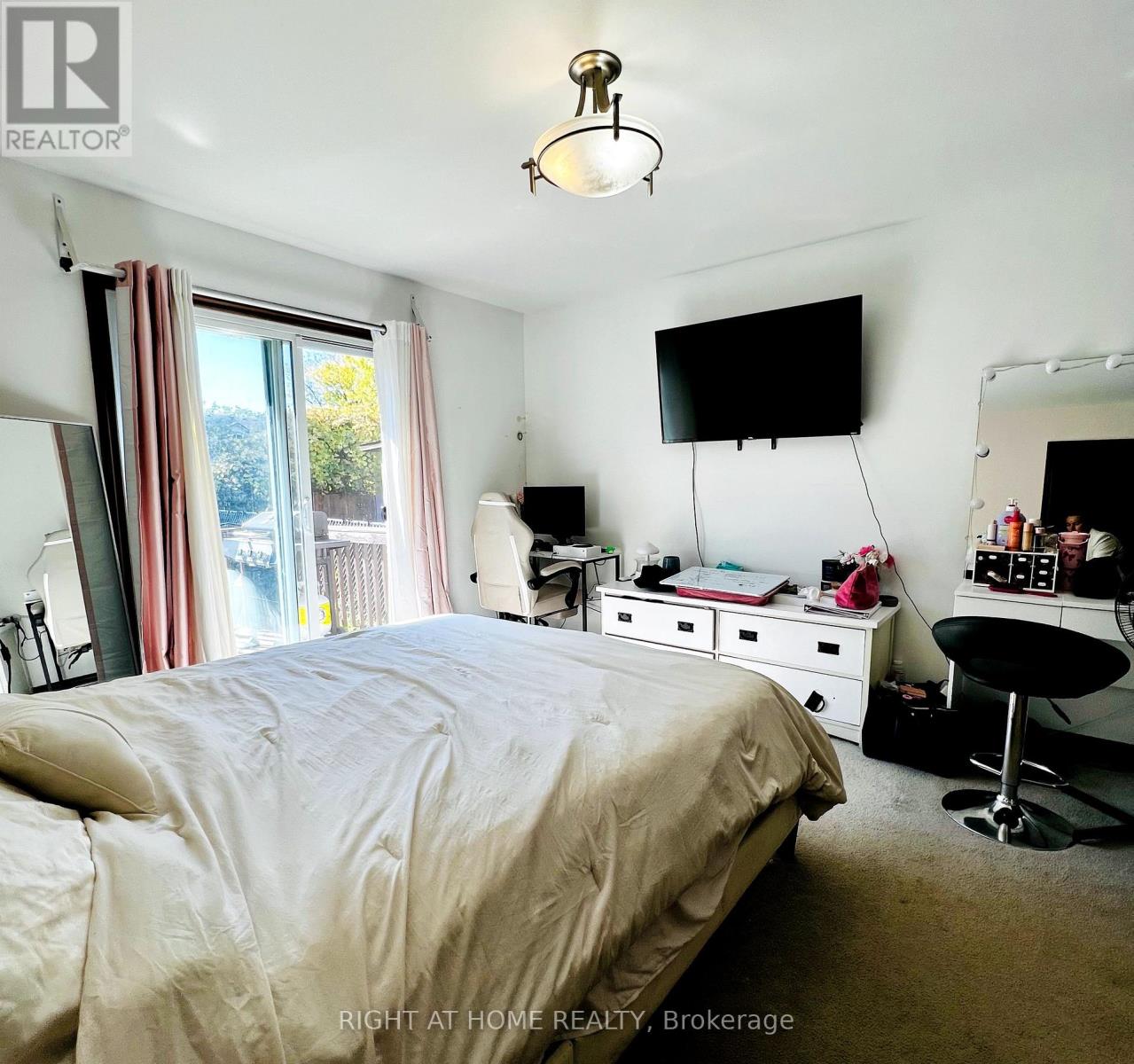 146 St Augustine Drive, St. Catharines, Ontario  L2P 3W1 - Photo 15 - X12448466