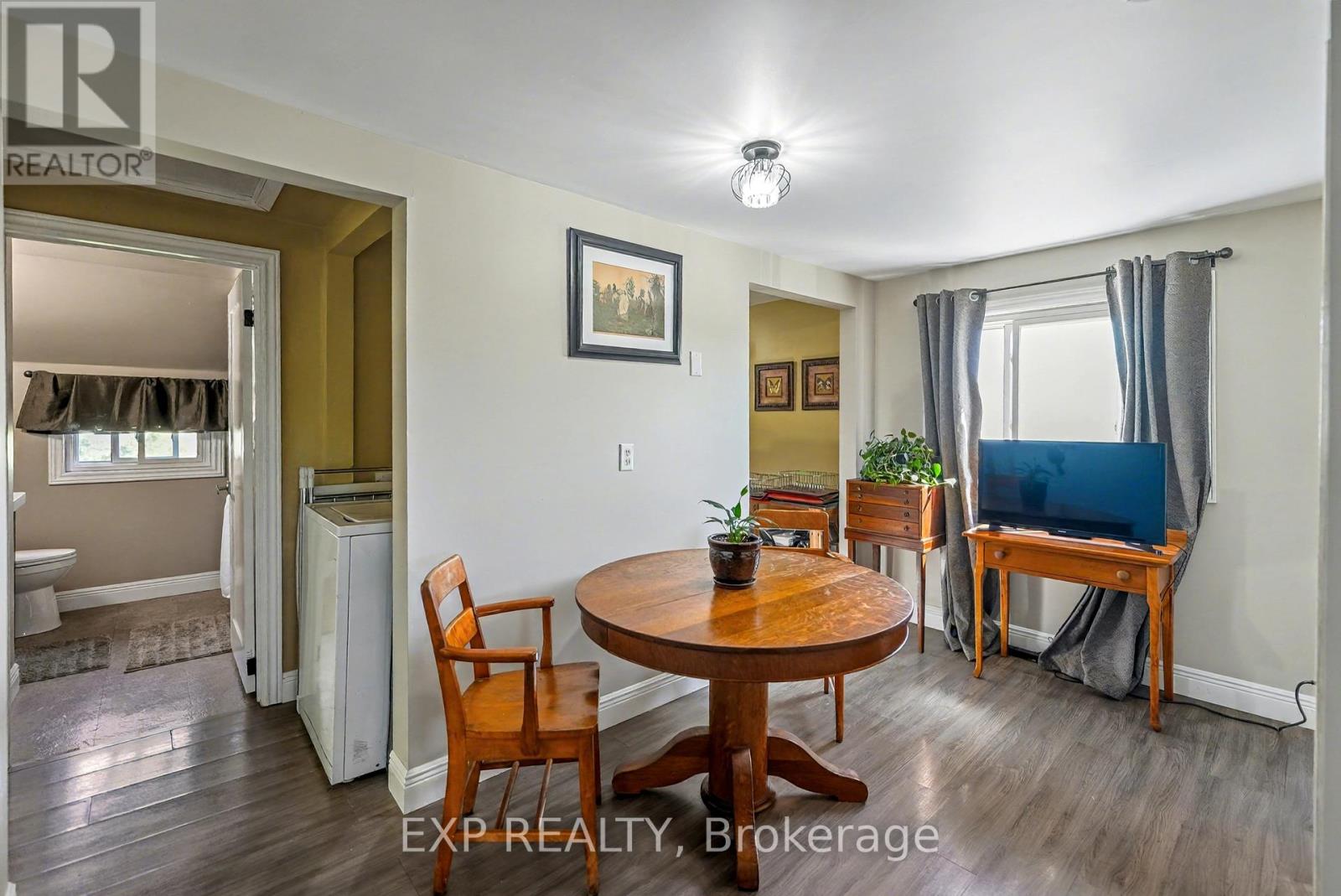 940 Hutchinson Road, Haldimand, Ontario  N0A 1K0 - Photo 37 - X12448314