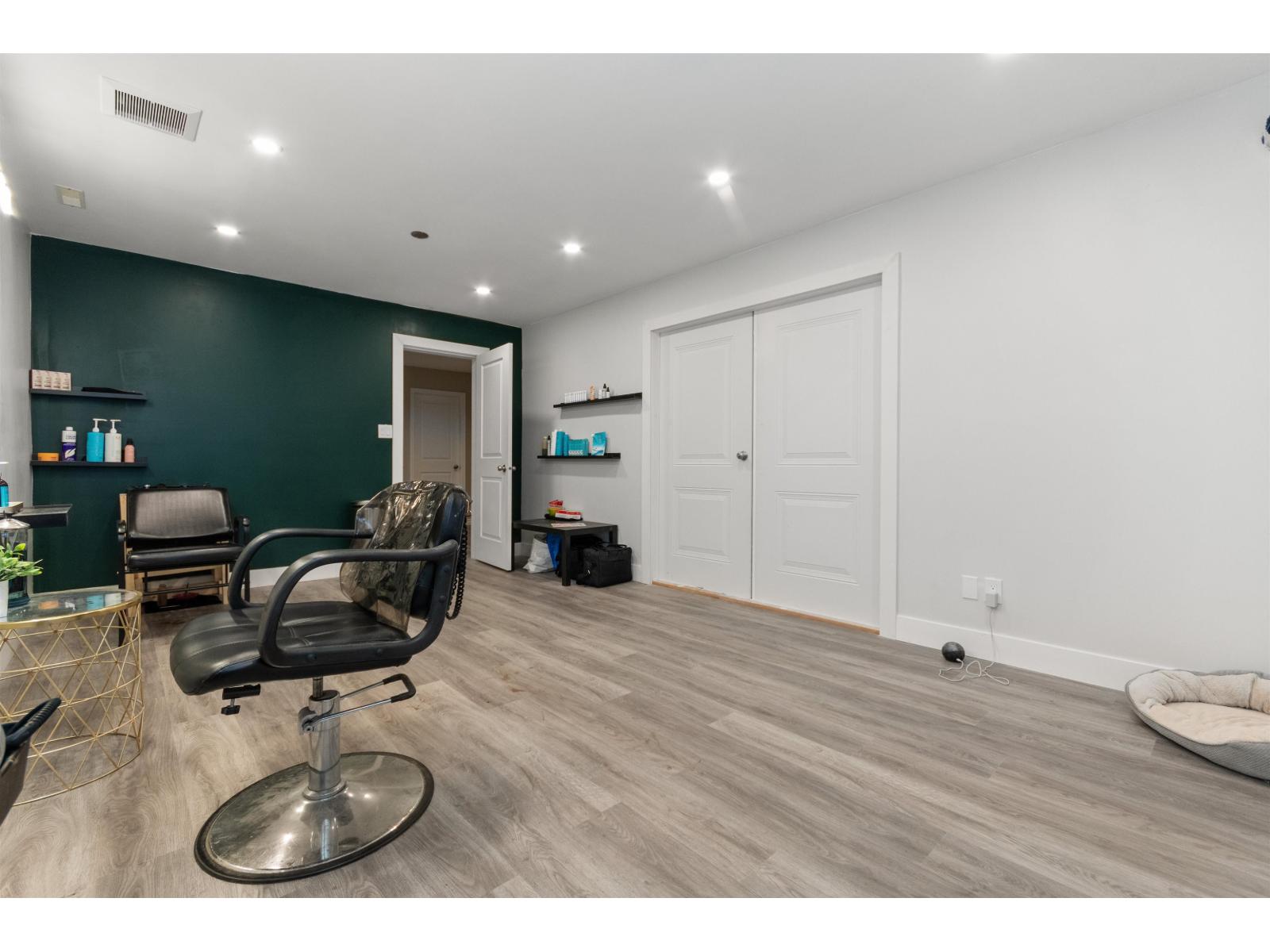 7276 Bryant Place, Eastern Hillsides, Chilliwack, British Columbia  V4Z 1K4 - Photo 32 - R3055118