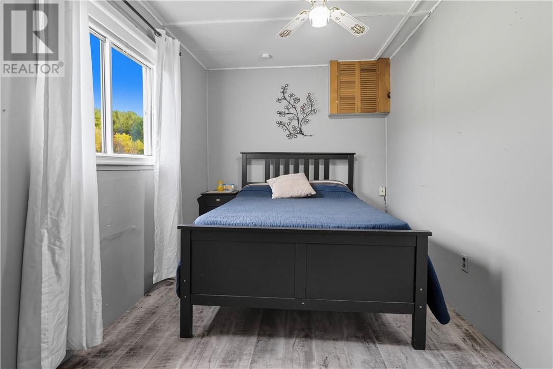 41 Graham Road, Massey, Ontario  P0P 1P0 - Photo 11 - 2125020