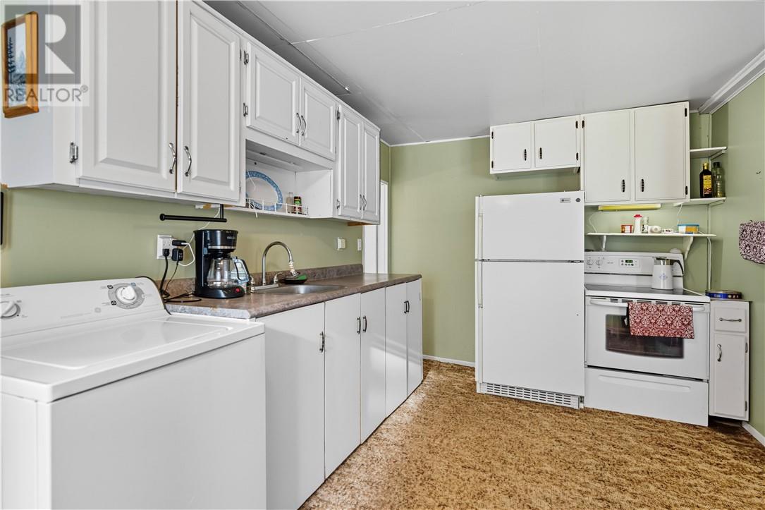 41 Graham Road, Massey, Ontario  P0P 1P0 - Photo 6 - 2125020