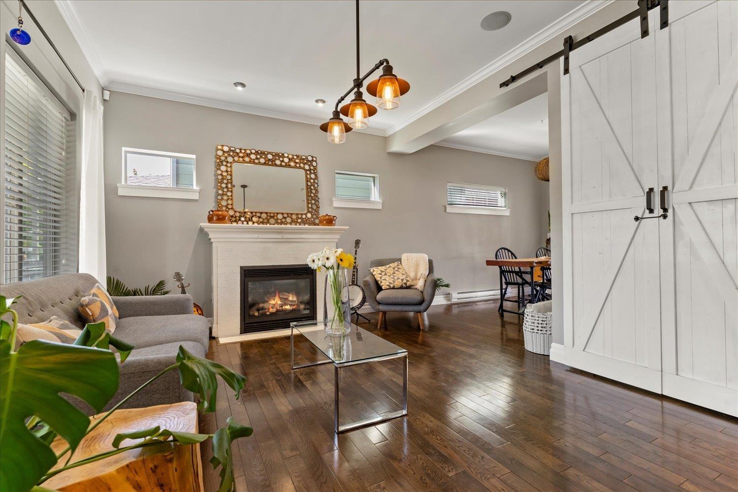 45297 Soowahlie Crescent, Garrison Crossing, Chilliwack, British Columbia  V2R 0S2 - Photo 4 - R3056043